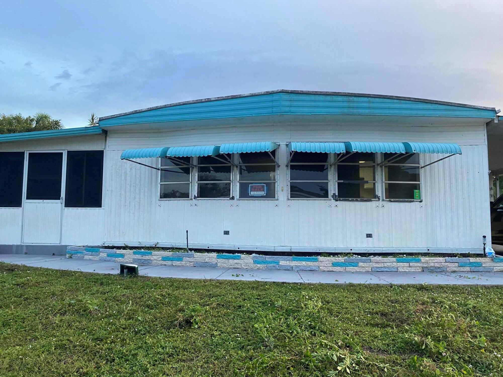 Maralago Cay Mobile Home - Residential