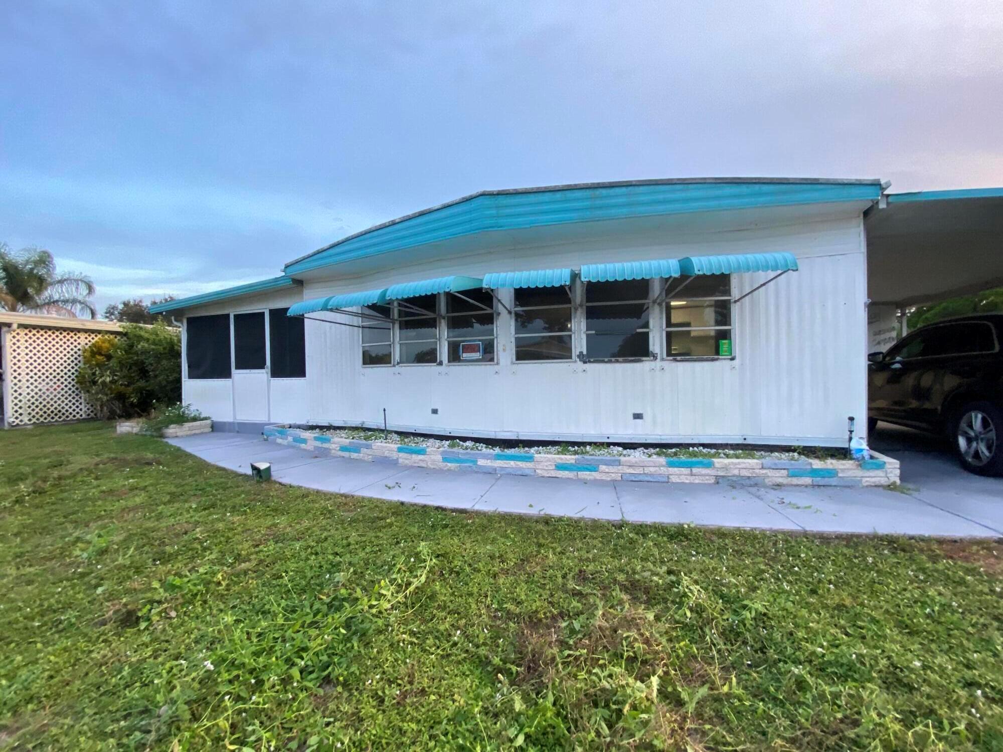 Maralago Cay Mobile Home - Residential