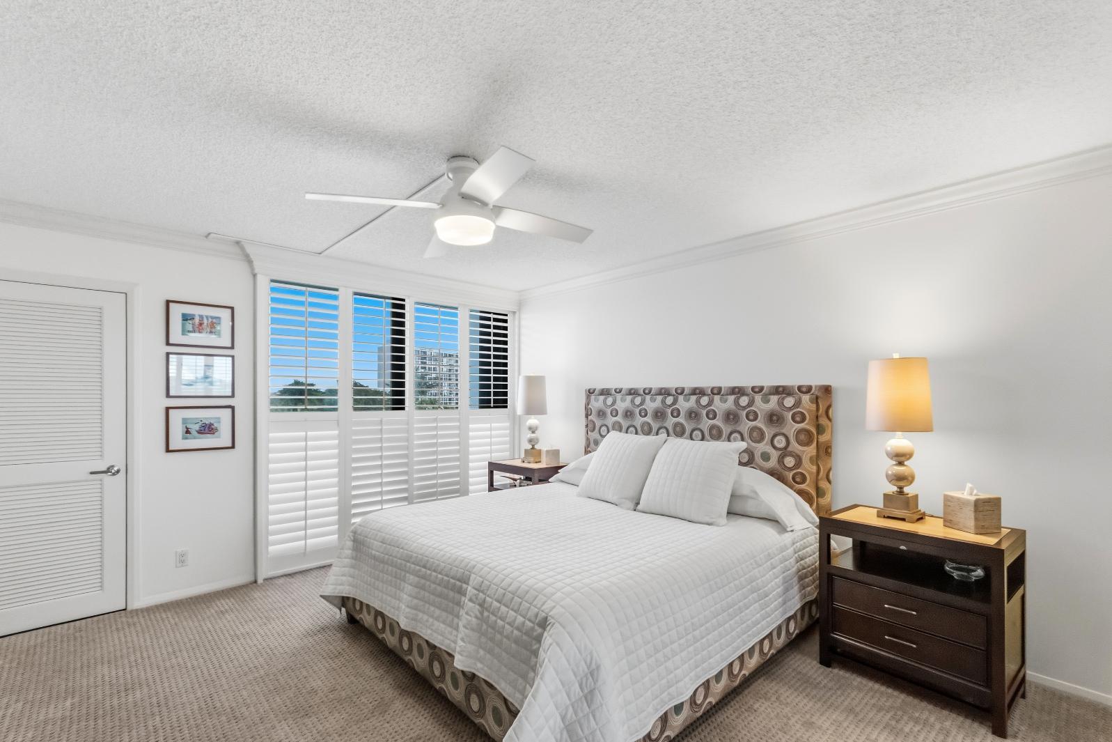 OLD PORT COVE TOWER EAST - Residential