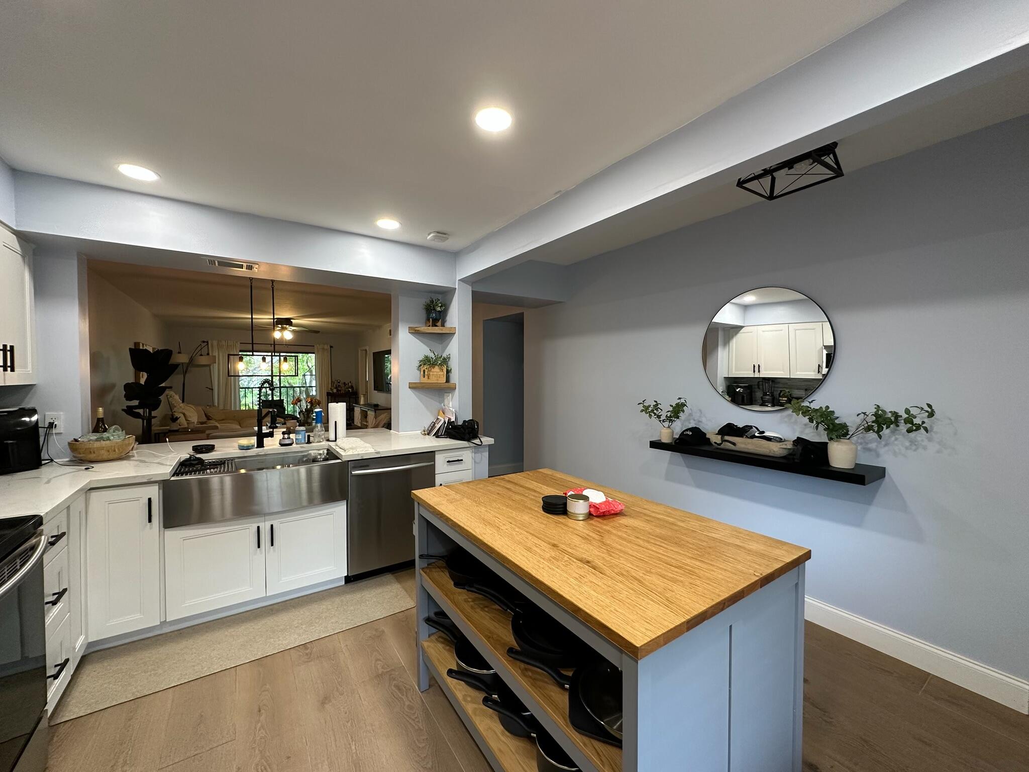 701 Avenue L Apt 204a