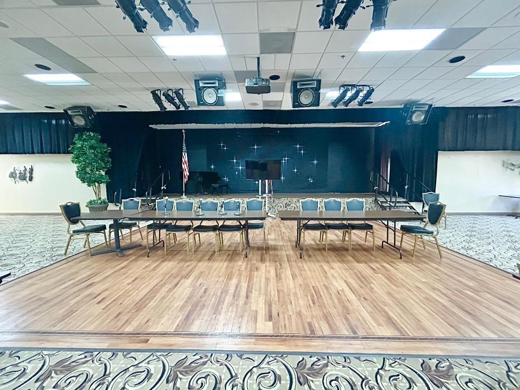 FAIRWAY CLUB CONDO - Residential Lease