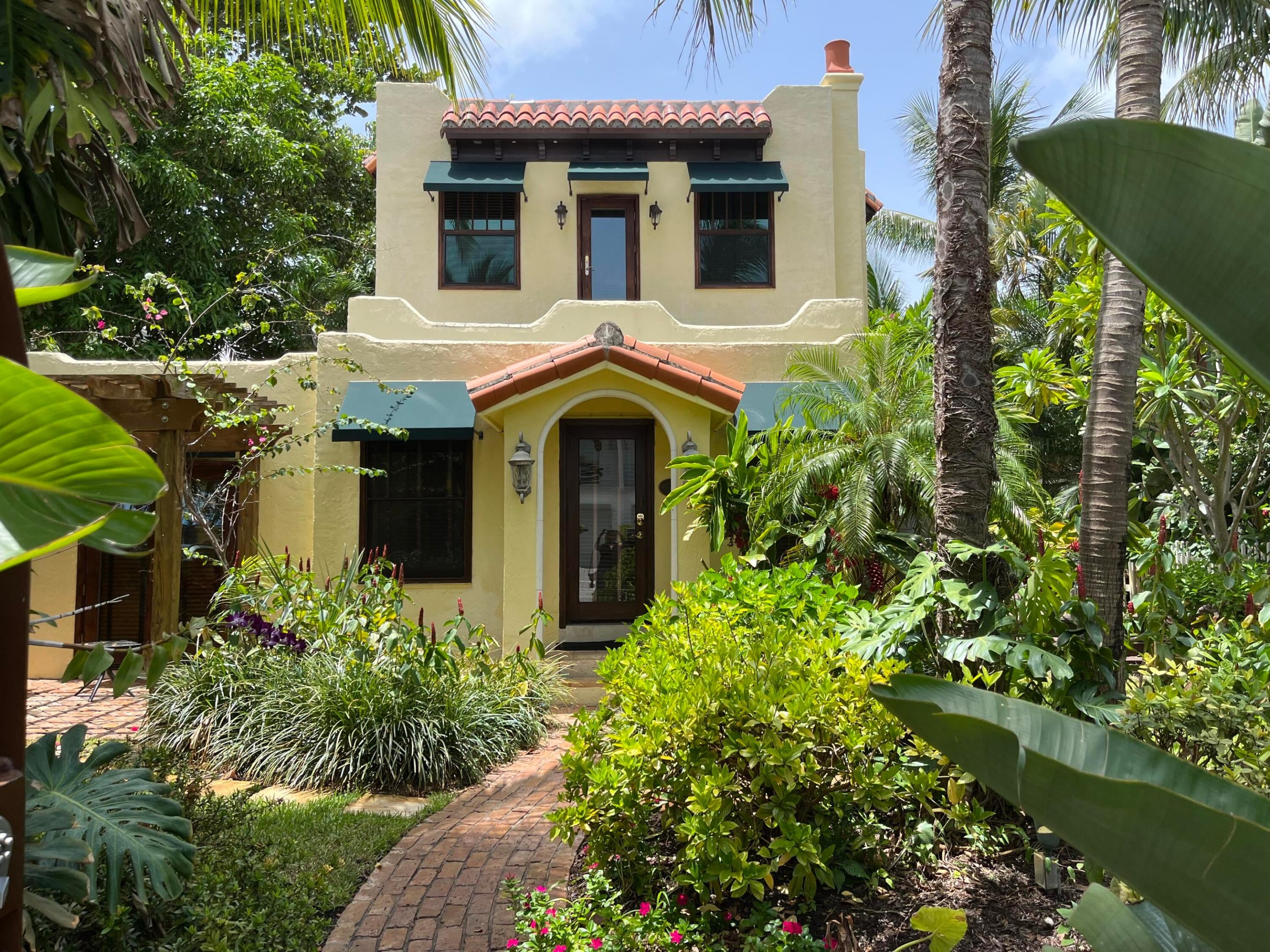 106 SE 7TH Avenue 1