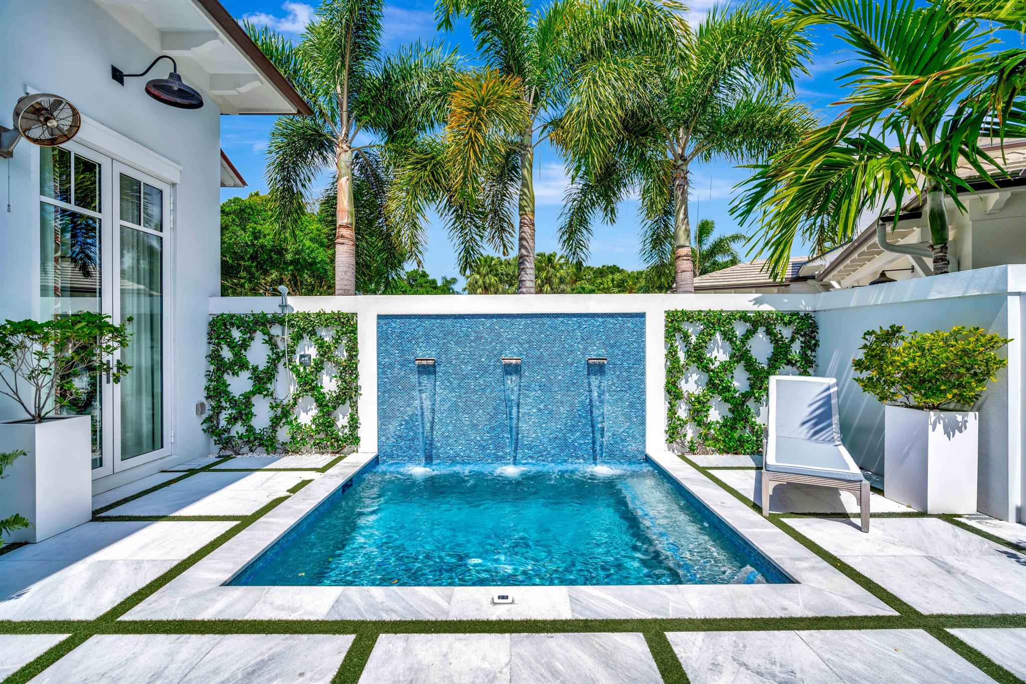 THE LOXAHATCHEE CLUB - Residential