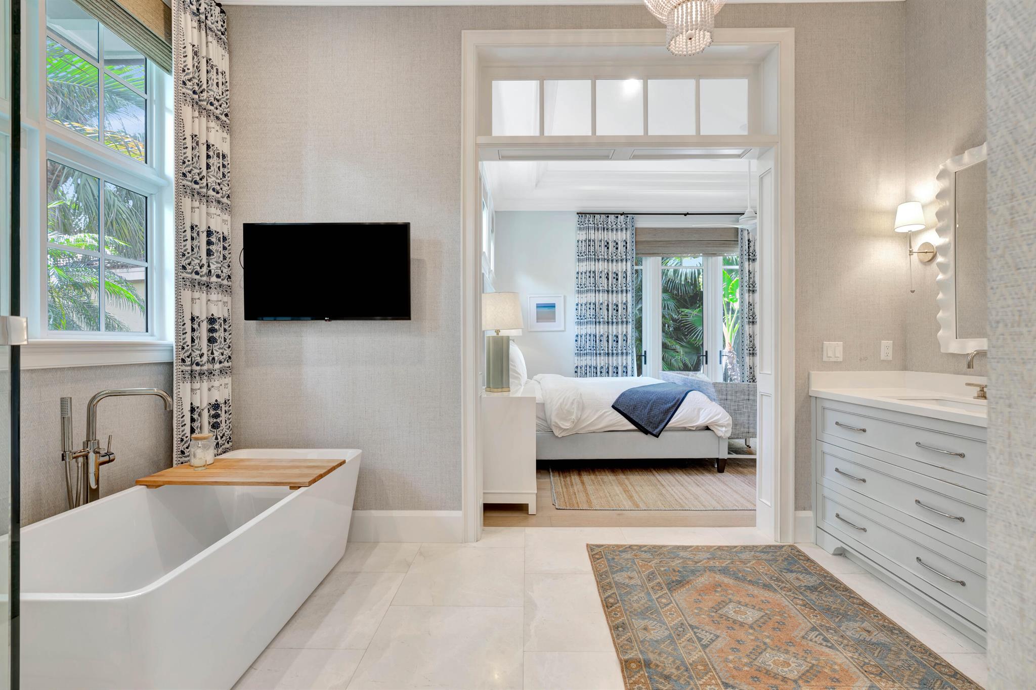 THE LOXAHATCHEE CLUB - Residential