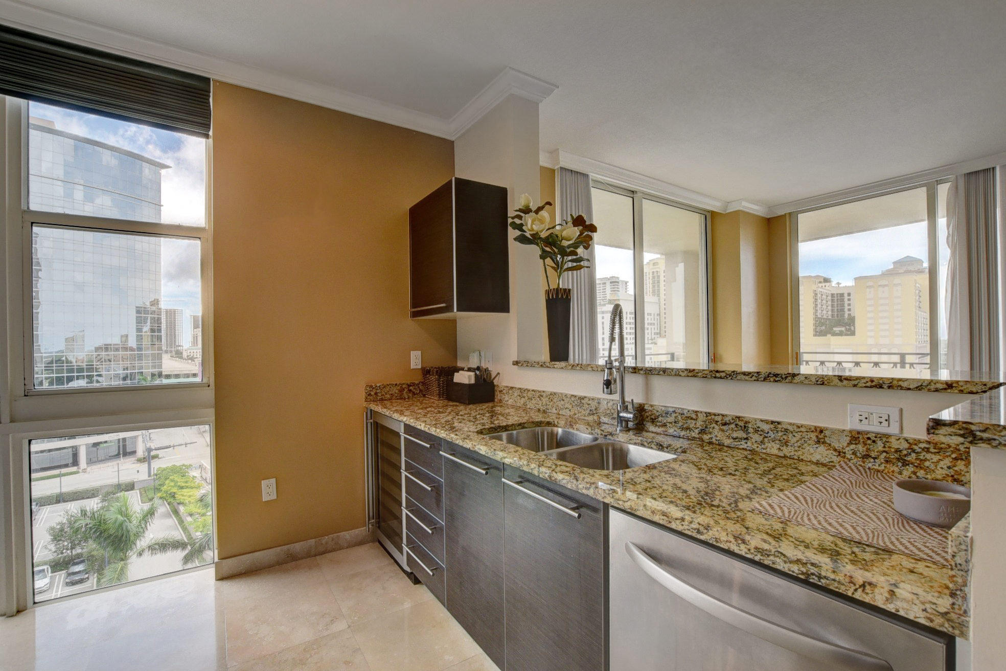 Cityplace South Tower Condo - Residential Lease