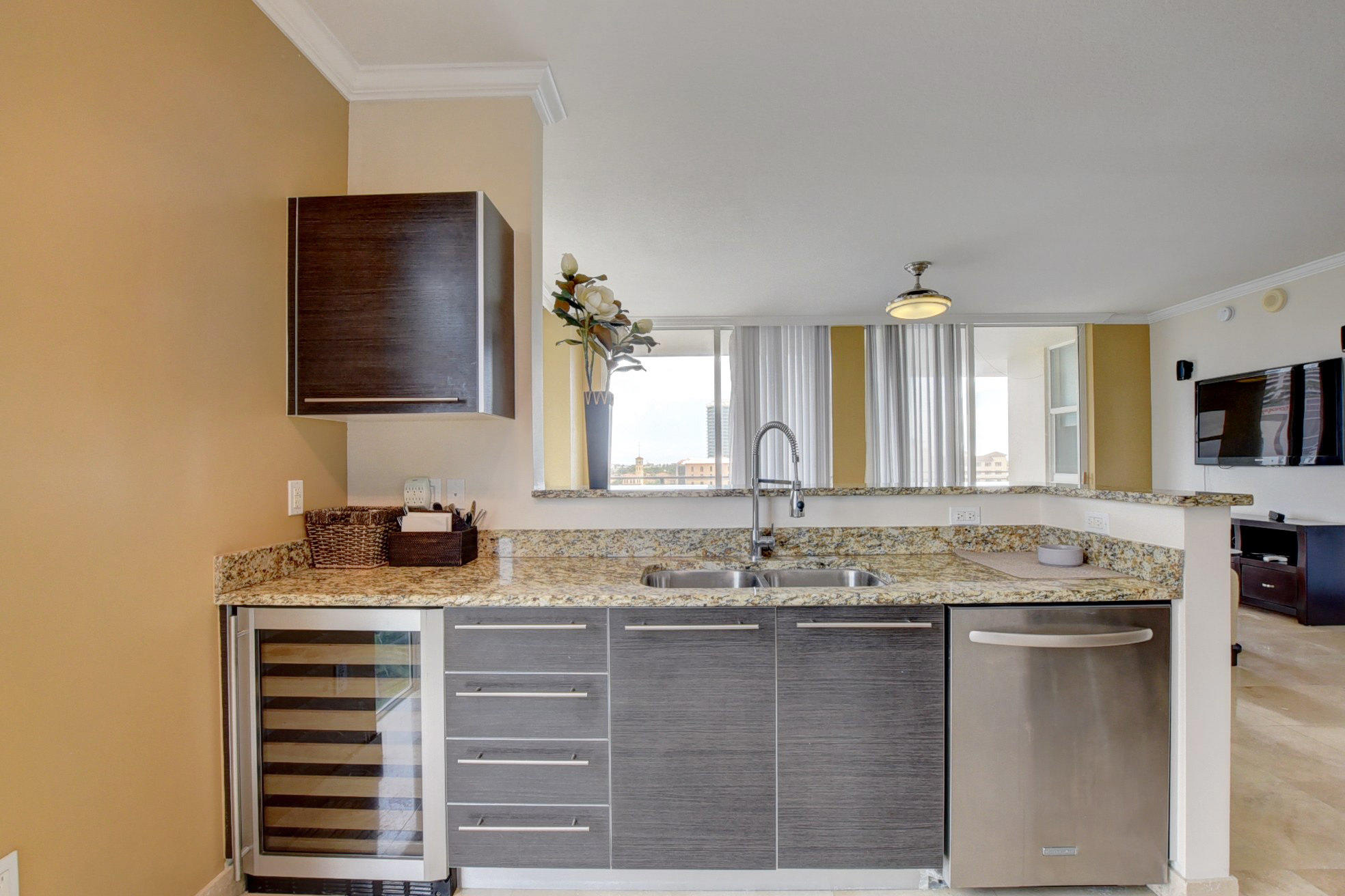 Cityplace South Tower Condo - Residential Lease