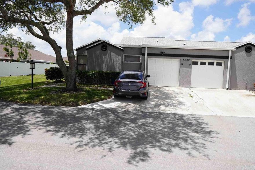 Charming three-bedroom, two-bath villa with a one-car garage and extended driveway on a corner lot in the highly sought-after Laurel Club community. Recently updated with a brand-new roof, a new fence, and A/C unit, this home is ready for you to move in and enjoy. Centrally located in West Palm Beach. Close to I-95 and the Turnpike, minutes from CACTI Park (formerly the Ballpark of the Palm Beaches). Conveniently near the airport and numerous shopping centers High ceilings create an open and airy feel Desirable split floor plan for added privacy HOA includes exterior insurance, lawn care, cable, and maintenance of common areas Enjoy the community gym, pool, and tennis courts.