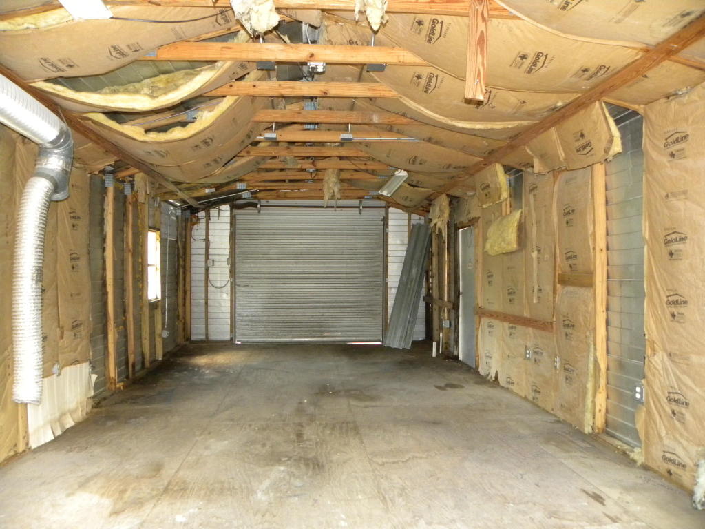 LOXAHATCHEE GROVES - Residential