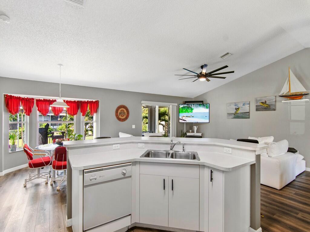 PORT MALABAR UNIT 44 - Residential