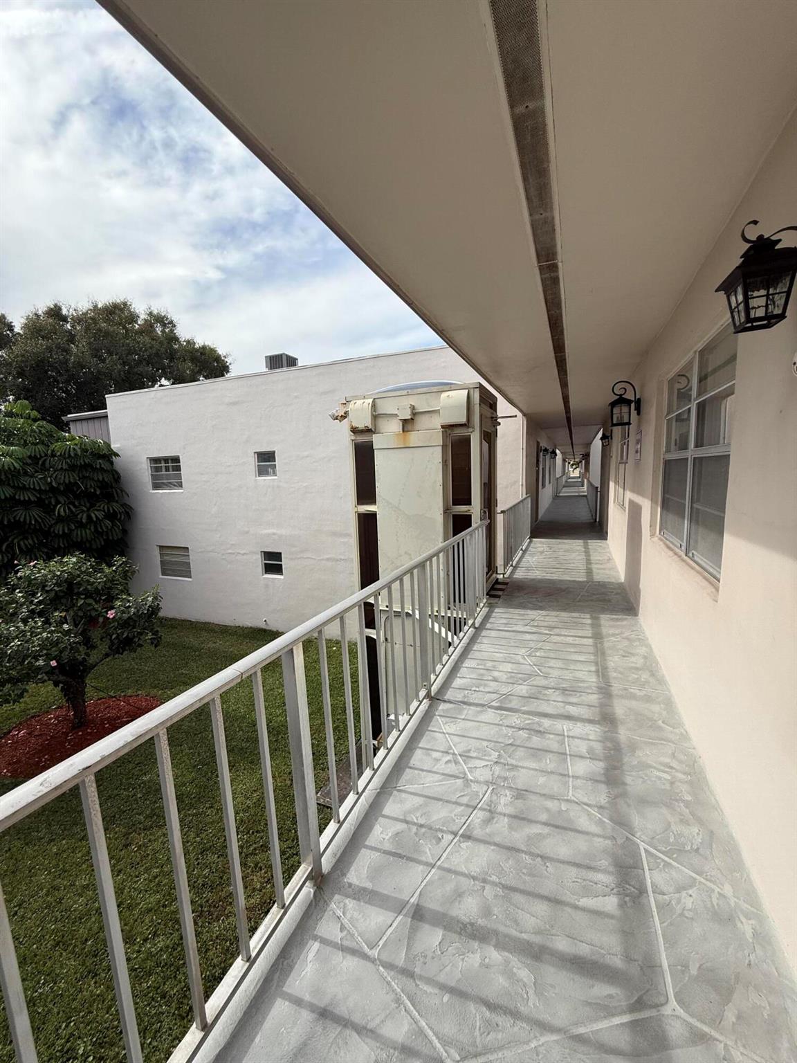 KINGS POINT CAPRI A THRU - Residential