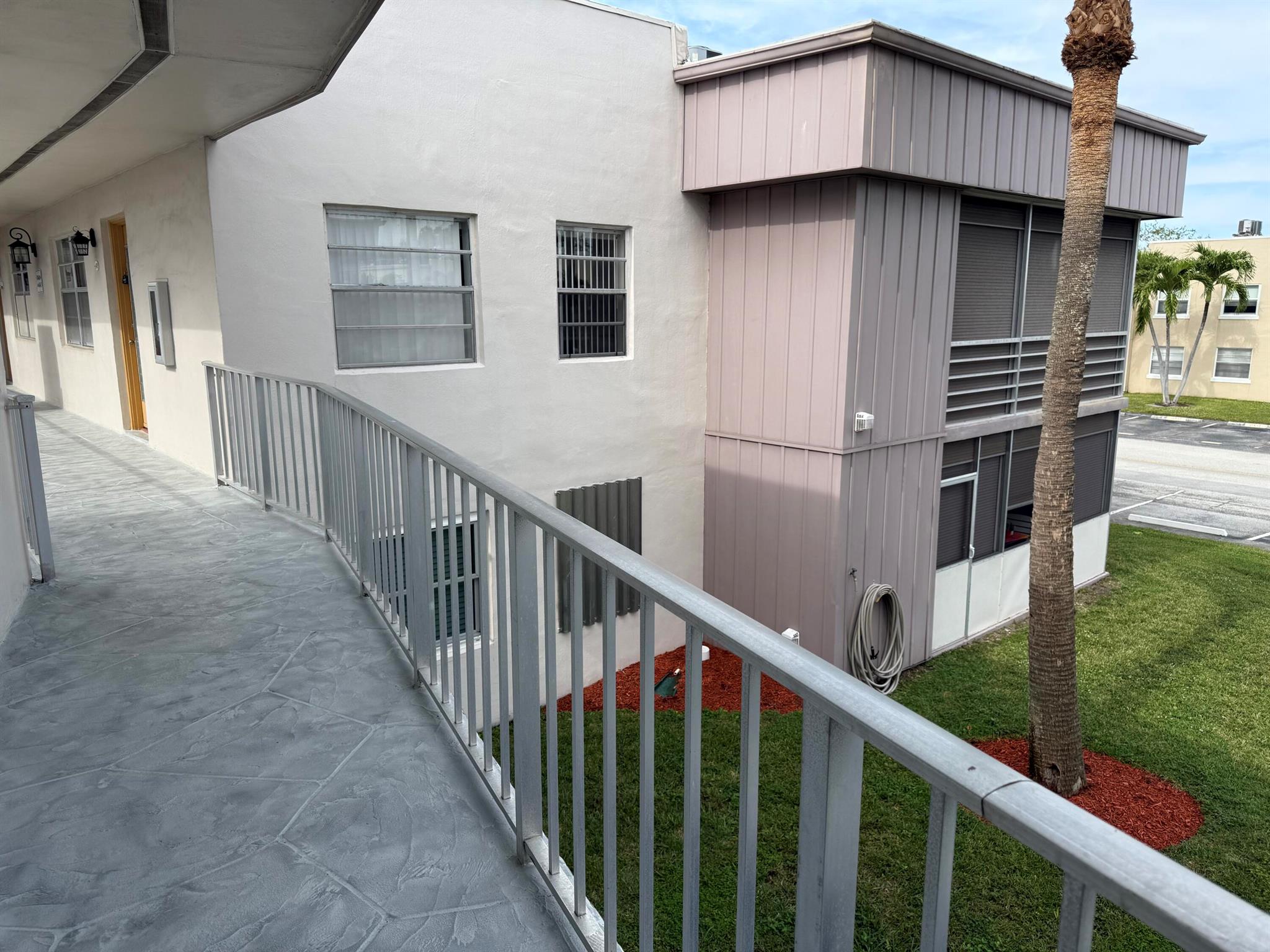 KINGS POINT CAPRI A THRU - Residential