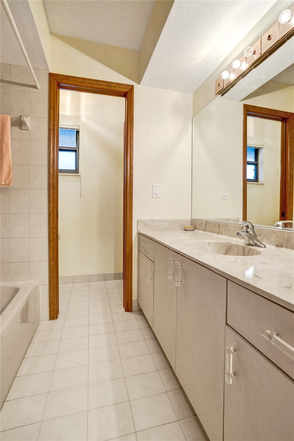 PORT ST LUCIE SECTION 3 - Residential