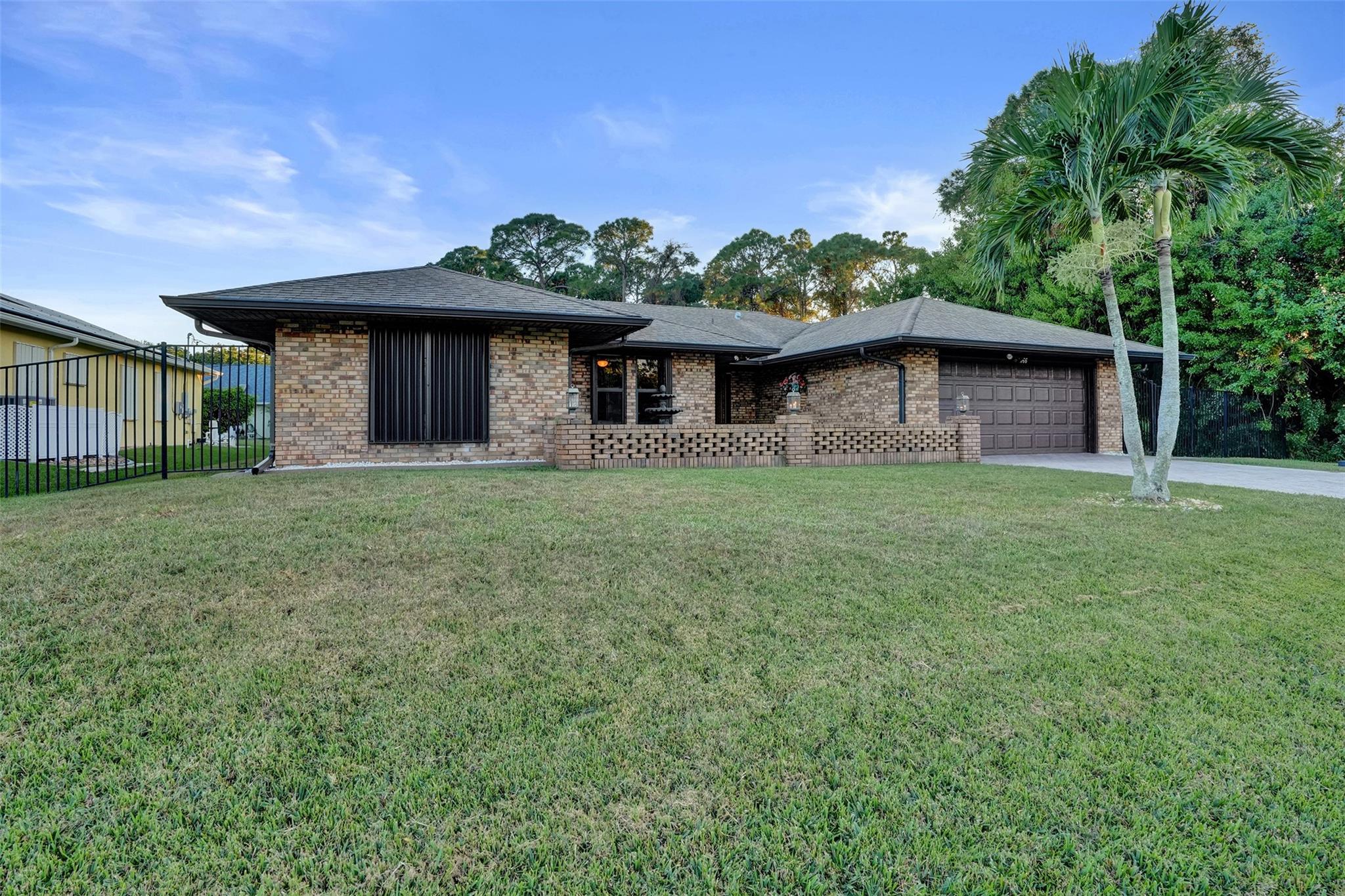 PORT ST LUCIE SECTION 3 - Residential