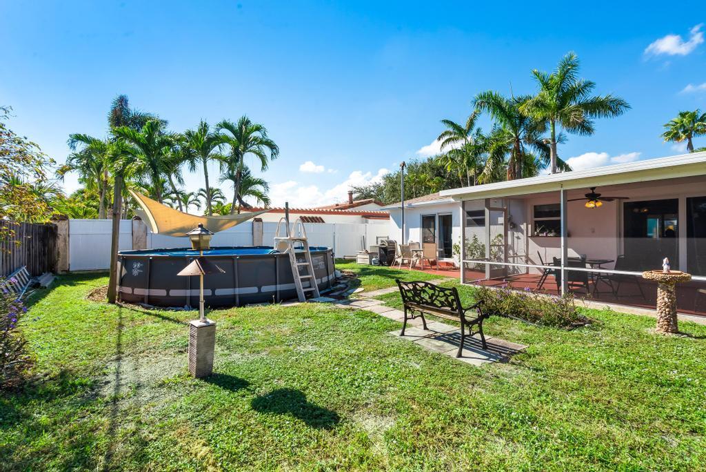 DEERFIELD BEACH ESTATES - Residential