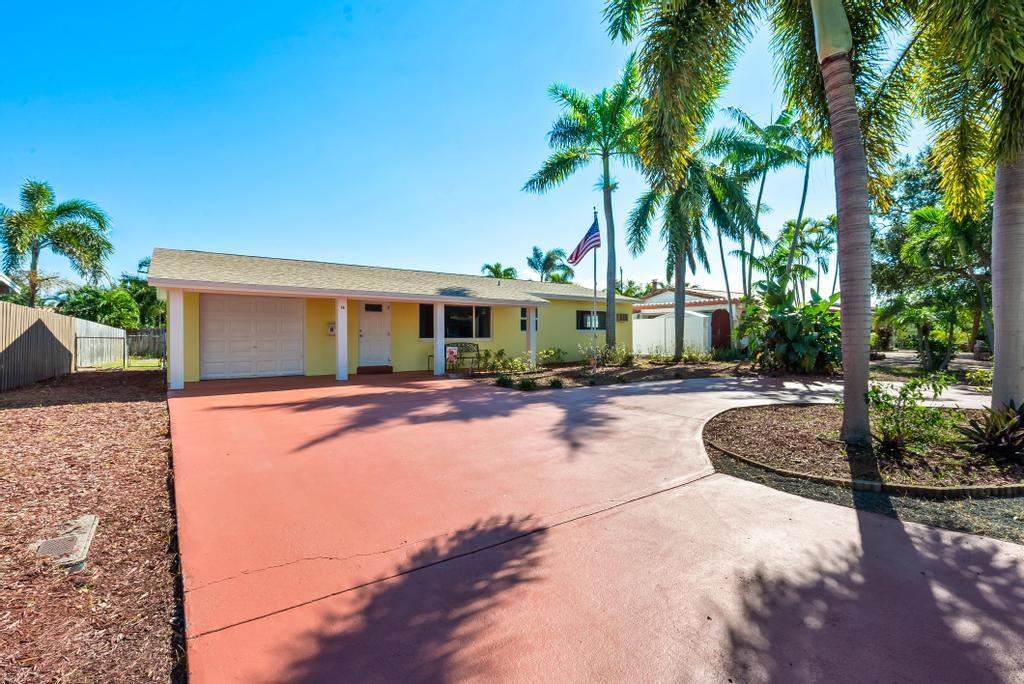DEERFIELD BEACH ESTATES - Residential