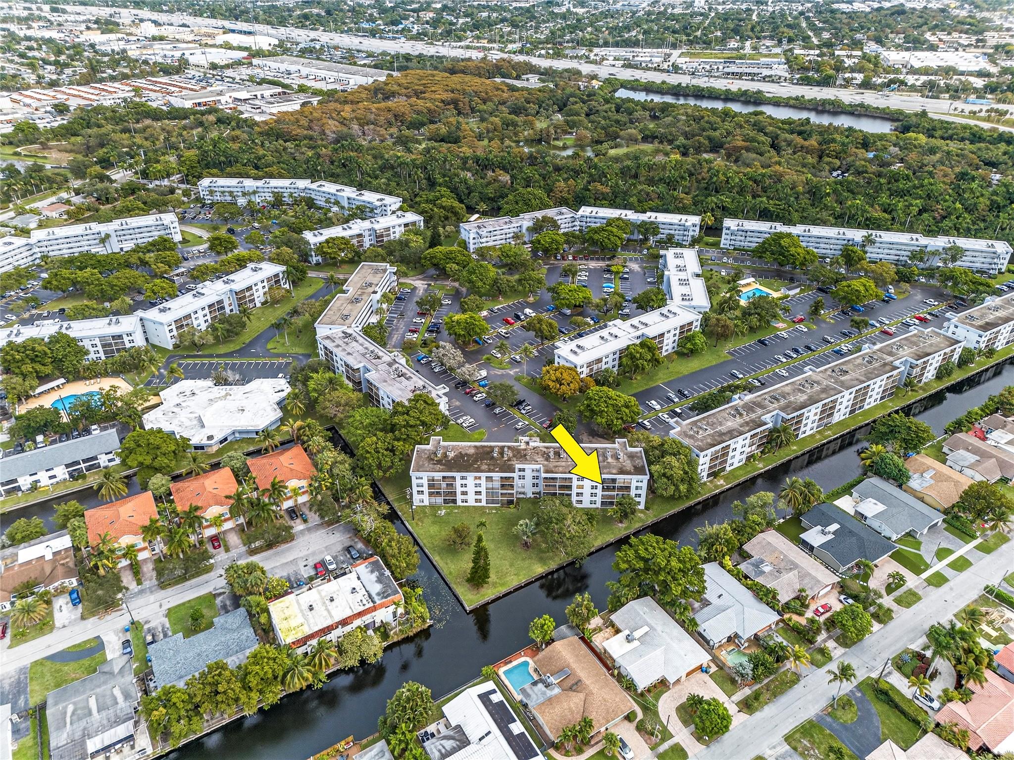 Royal Park Condominium - Residential