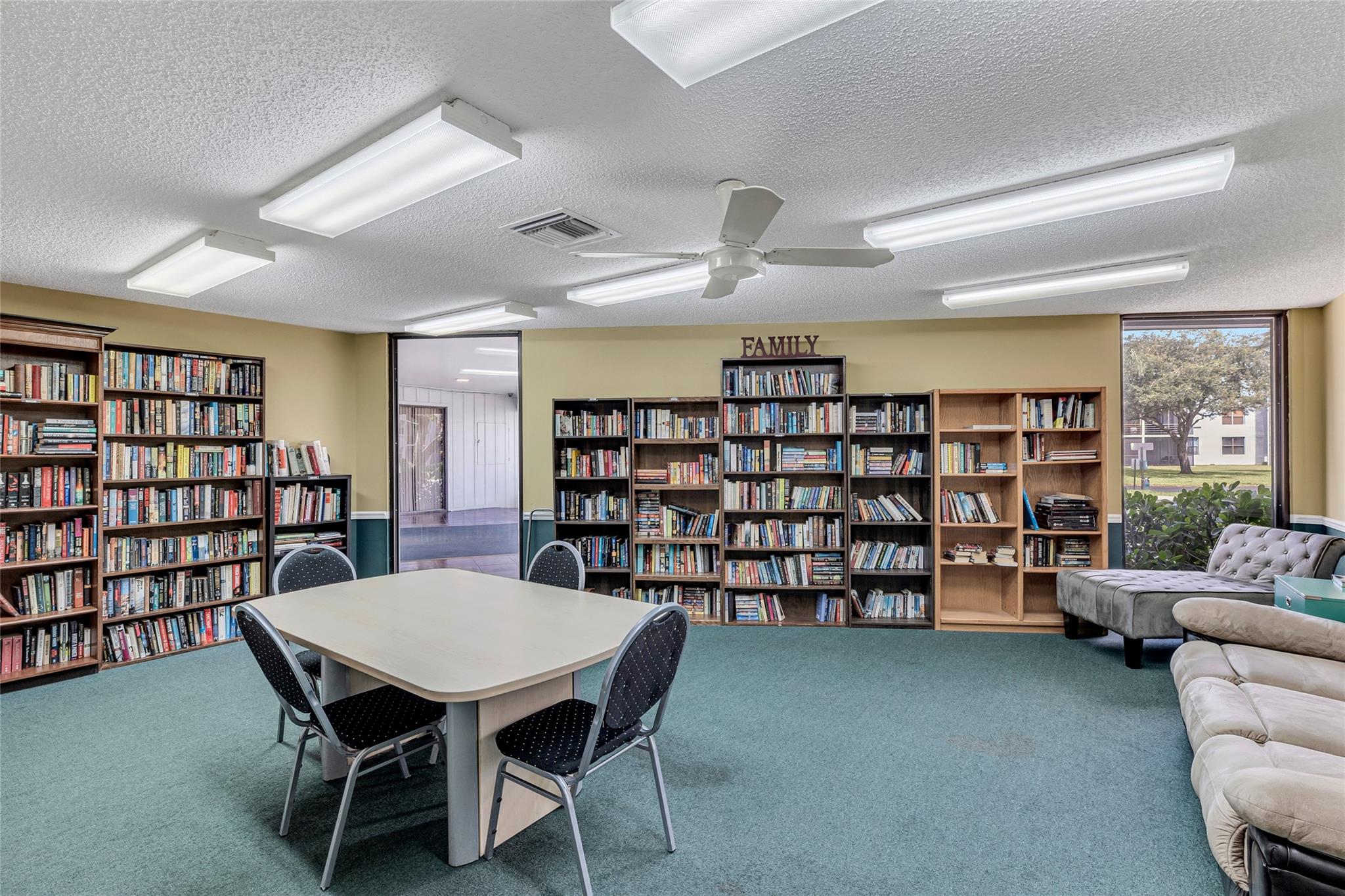 Royal Park Condominium - Residential