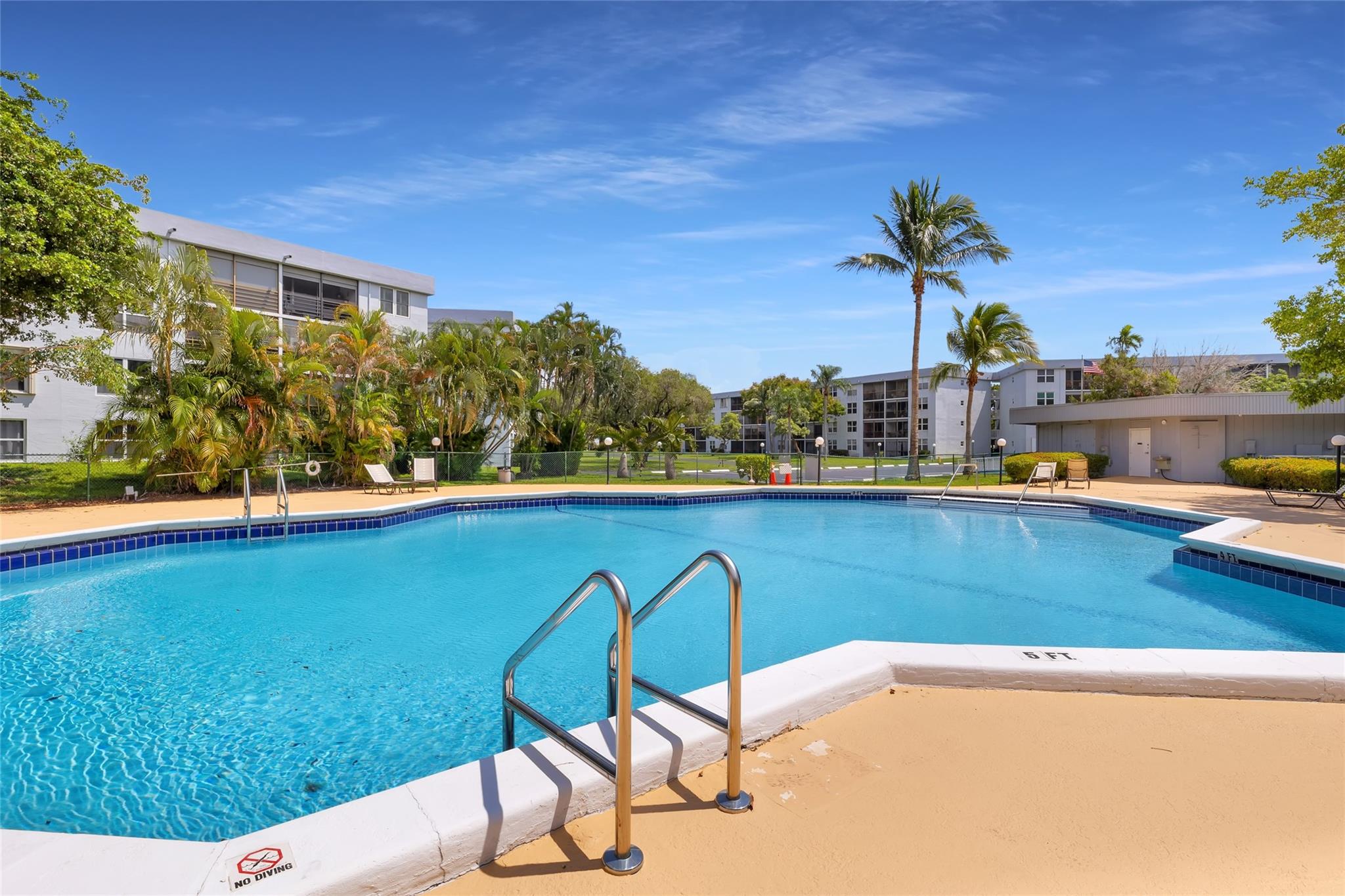 Royal Park Condominium - Residential