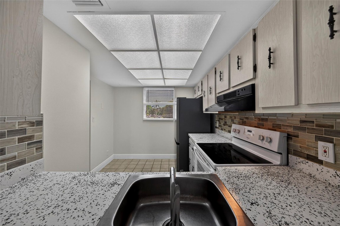 Royal Park Condominium - Residential