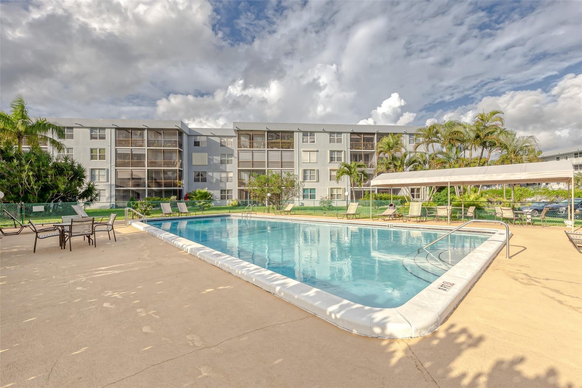 Royal Park Condominium - Residential