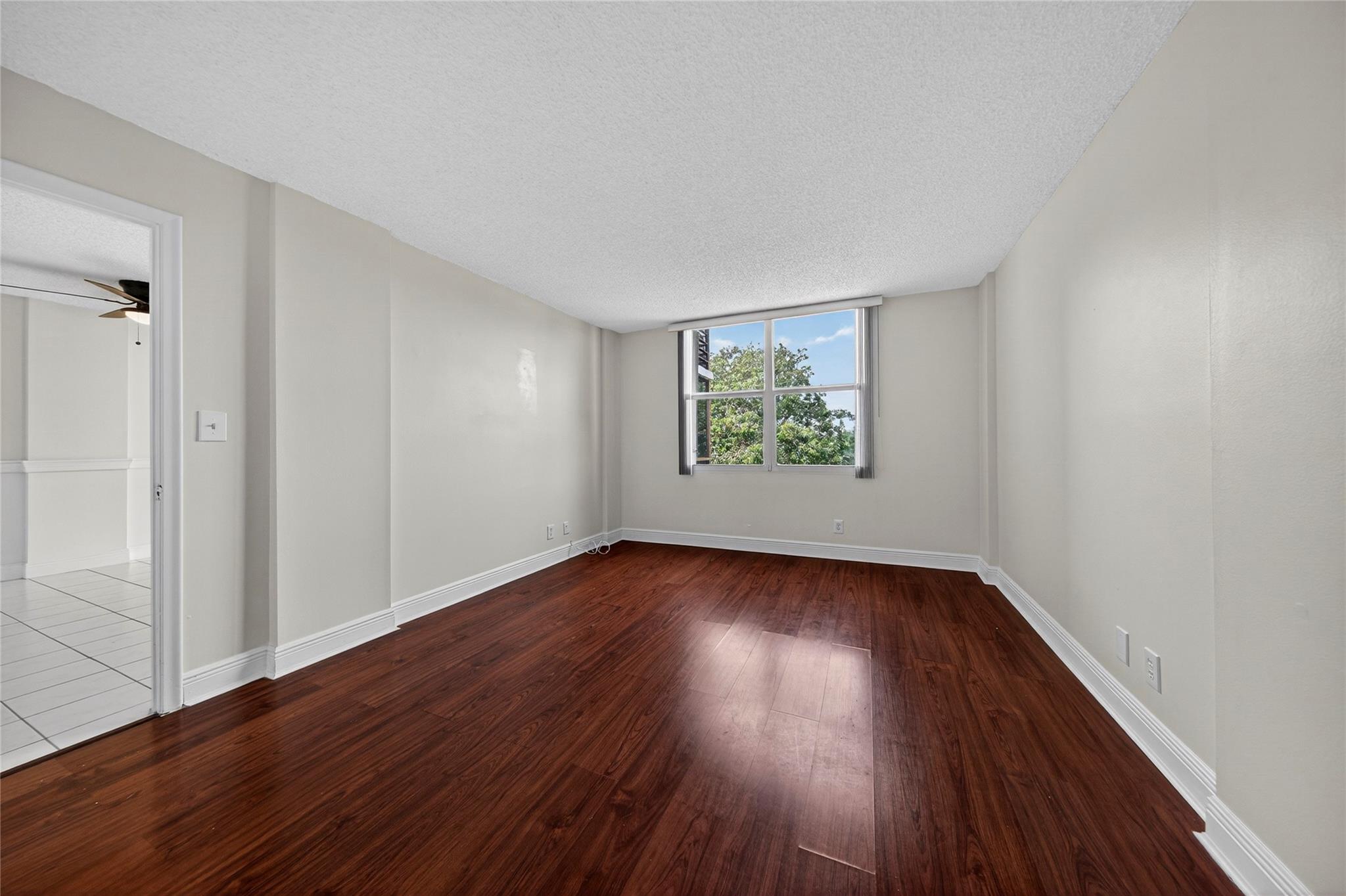 Royal Park Condominium - Residential