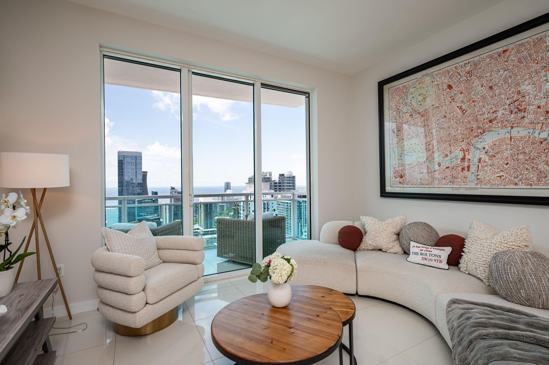 950 Brickell Bay Dr 5205