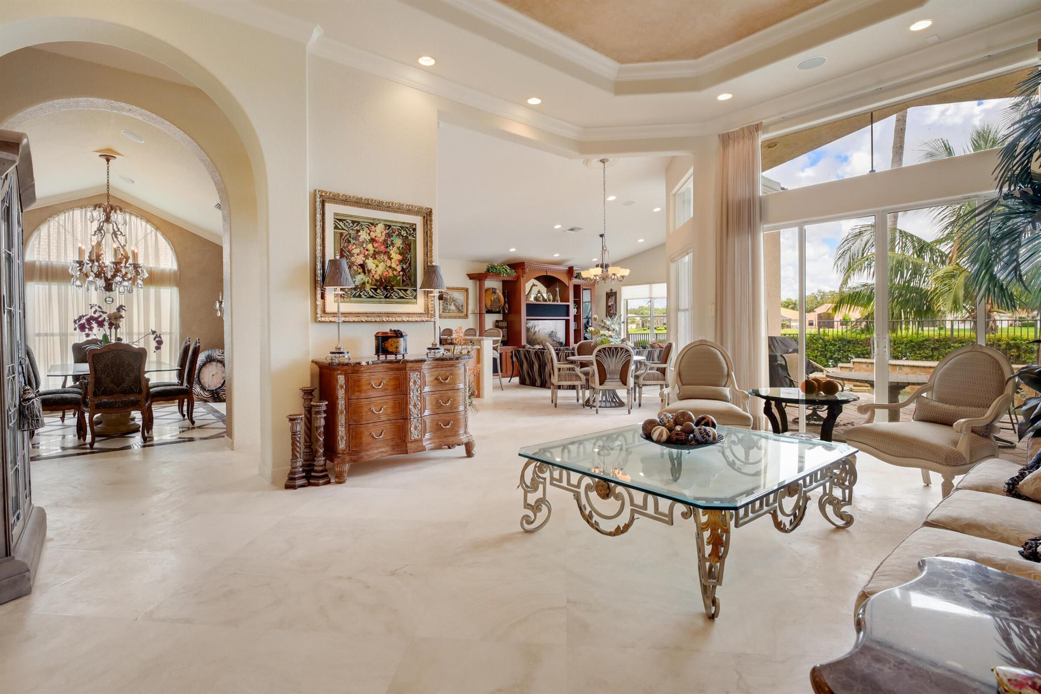 11420 Ohanu Circle S, Boynton Beach, FL, 33437/$895,000 3 11420 Ohanu Circle S