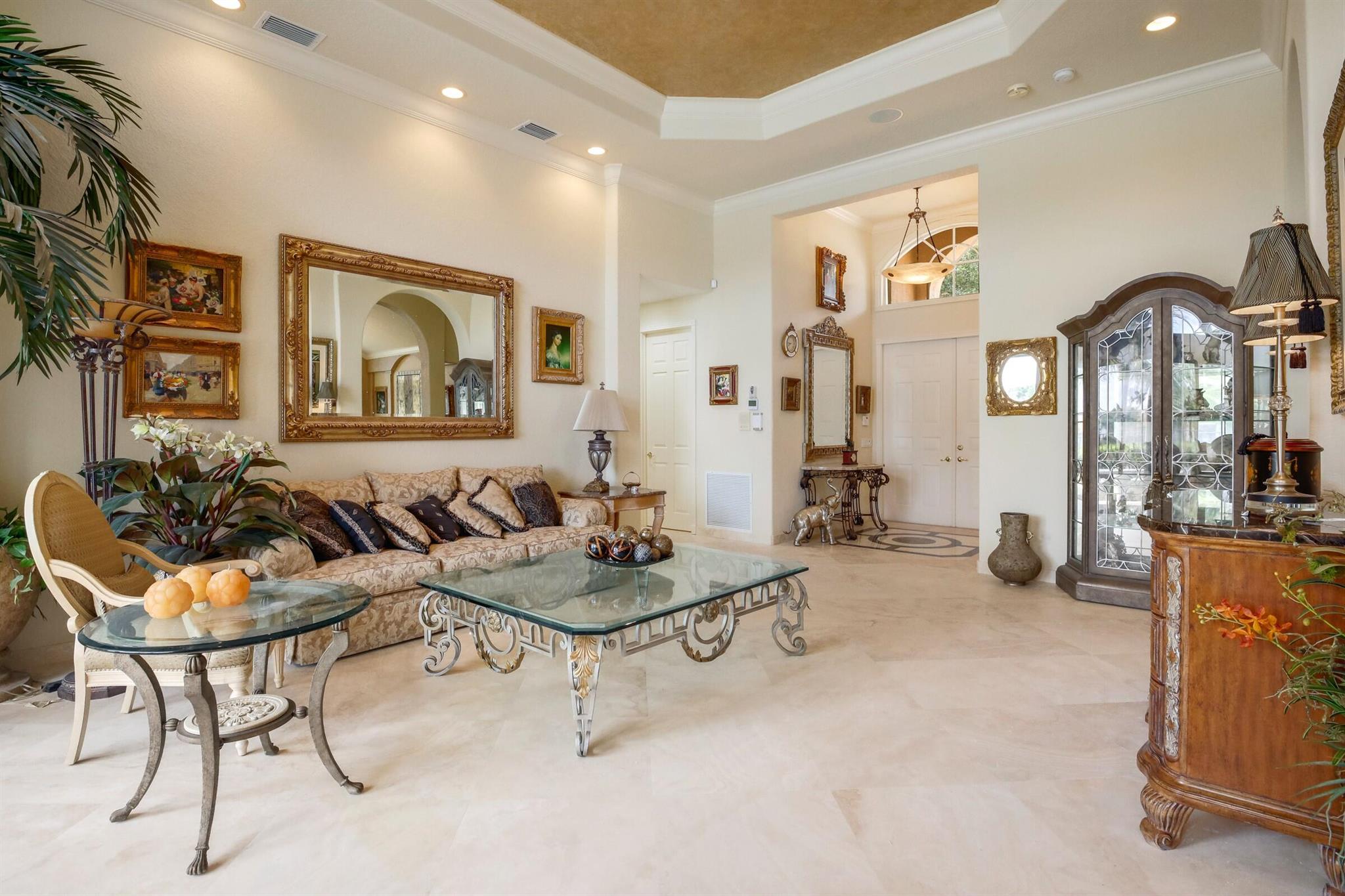 11420 Ohanu Circle S, Boynton Beach, FL, 33437/$895,000 2 11420 Ohanu Circle S