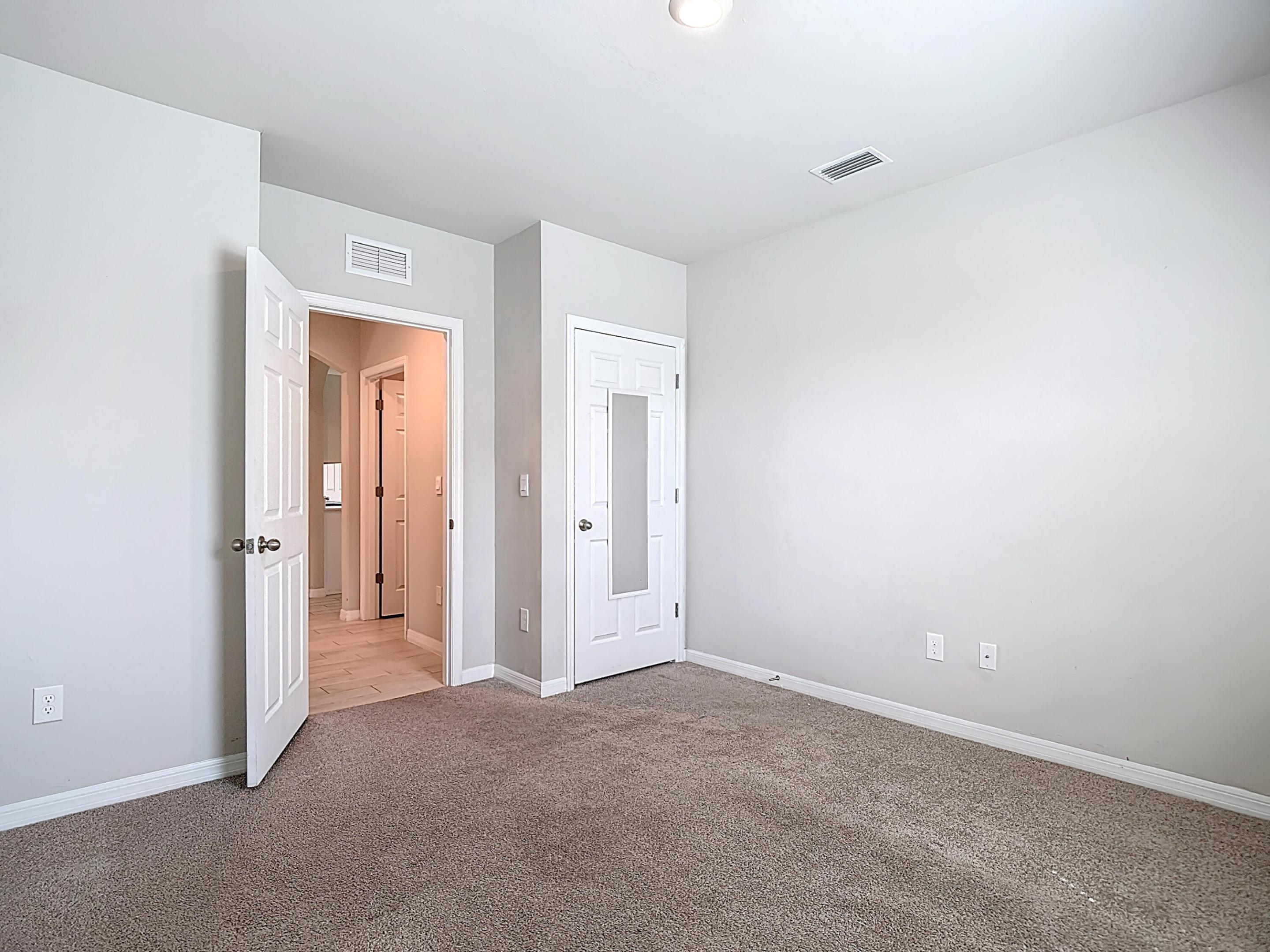 PORT LABELLE UNIT 12 - Residential