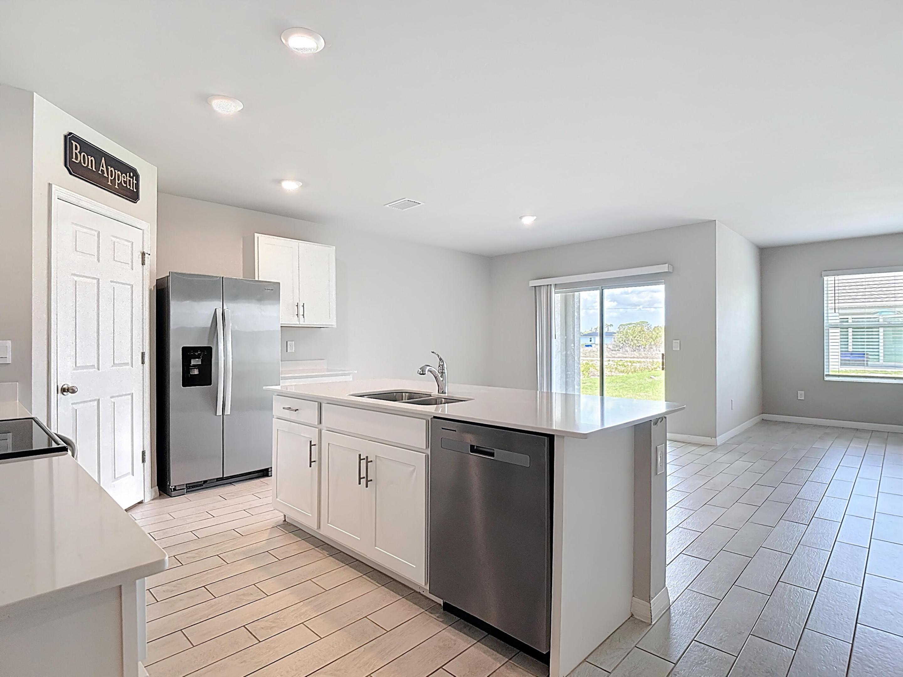 PORT LABELLE UNIT 12 - Residential