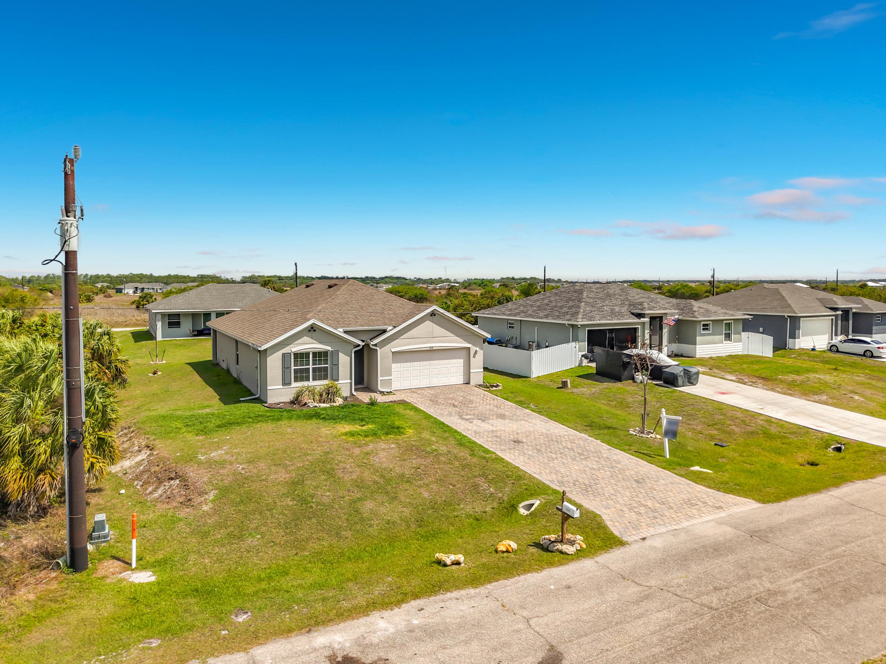 PORT LABELLE UNIT 12 - Residential