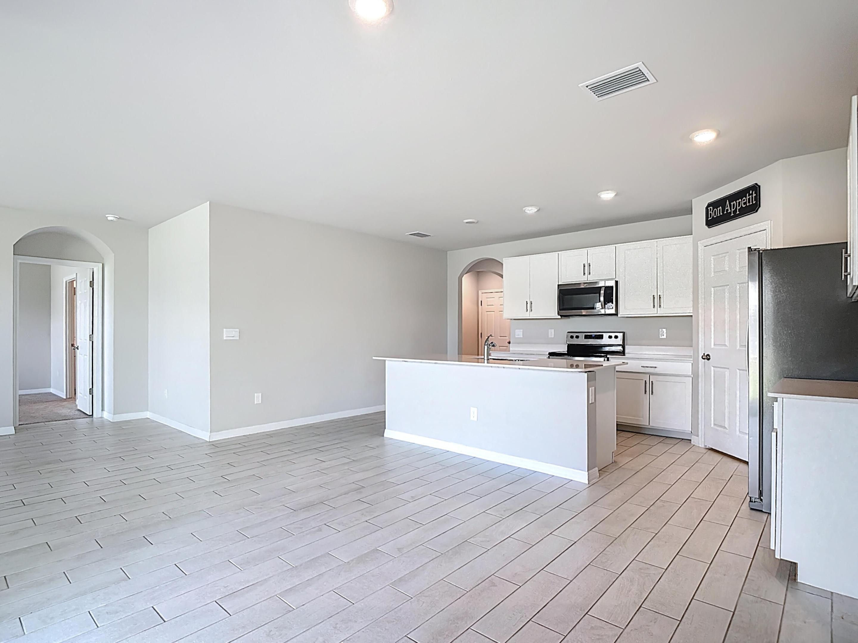 PORT LABELLE UNIT 12 - Residential