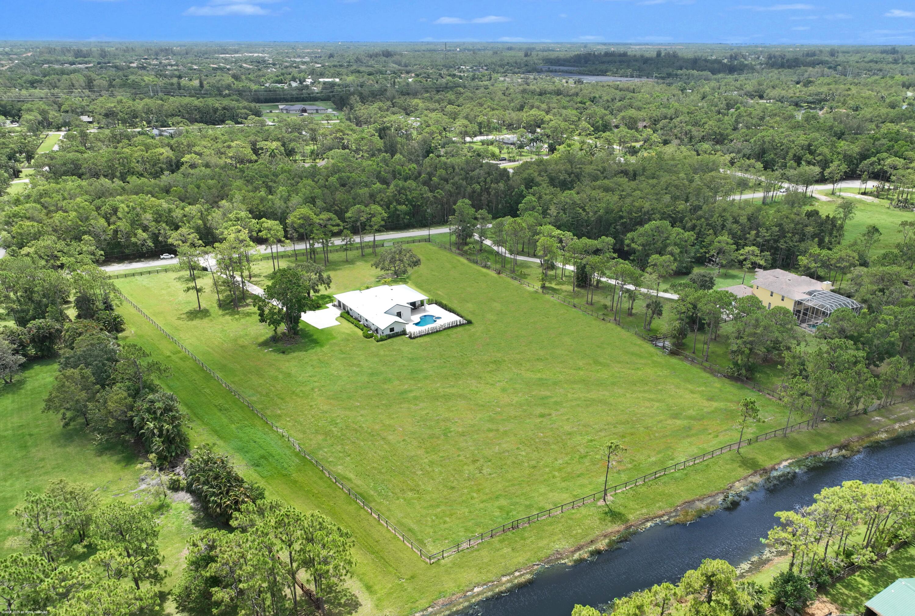 HOMELAND - Residential