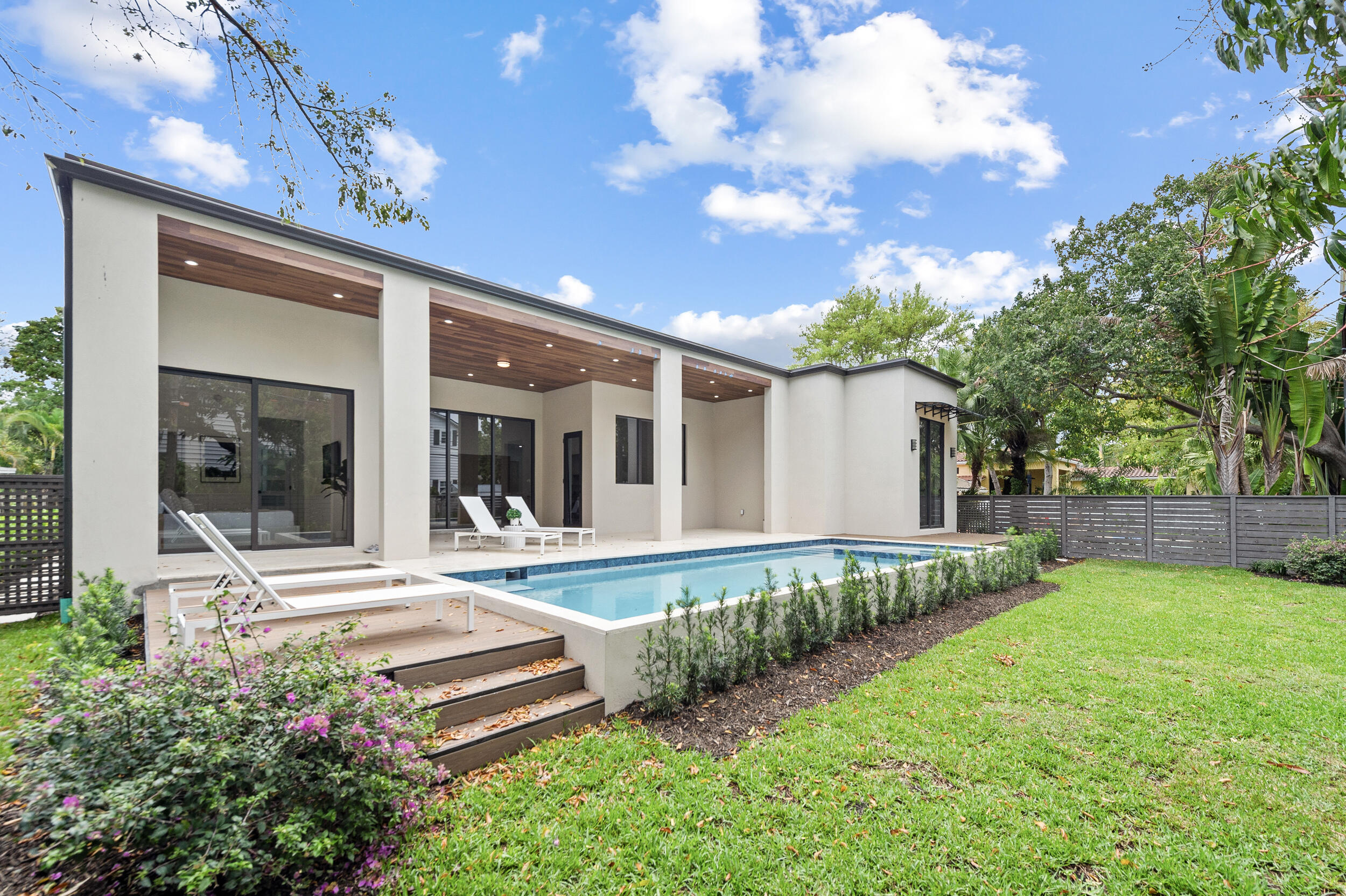 Rio Vista - Residential