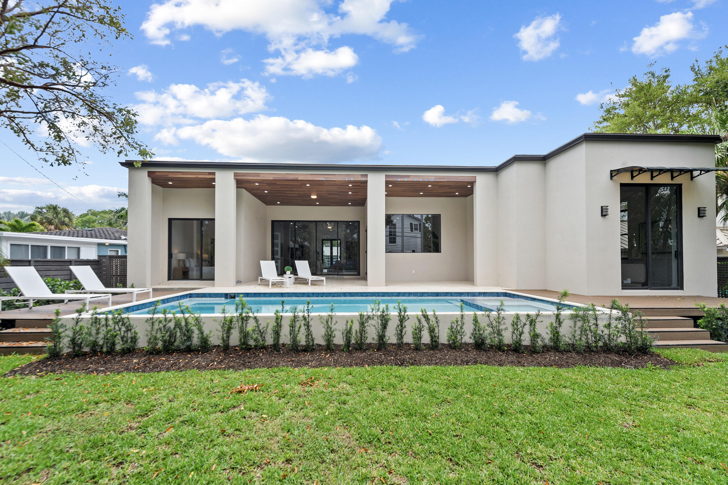 Rio Vista - Residential