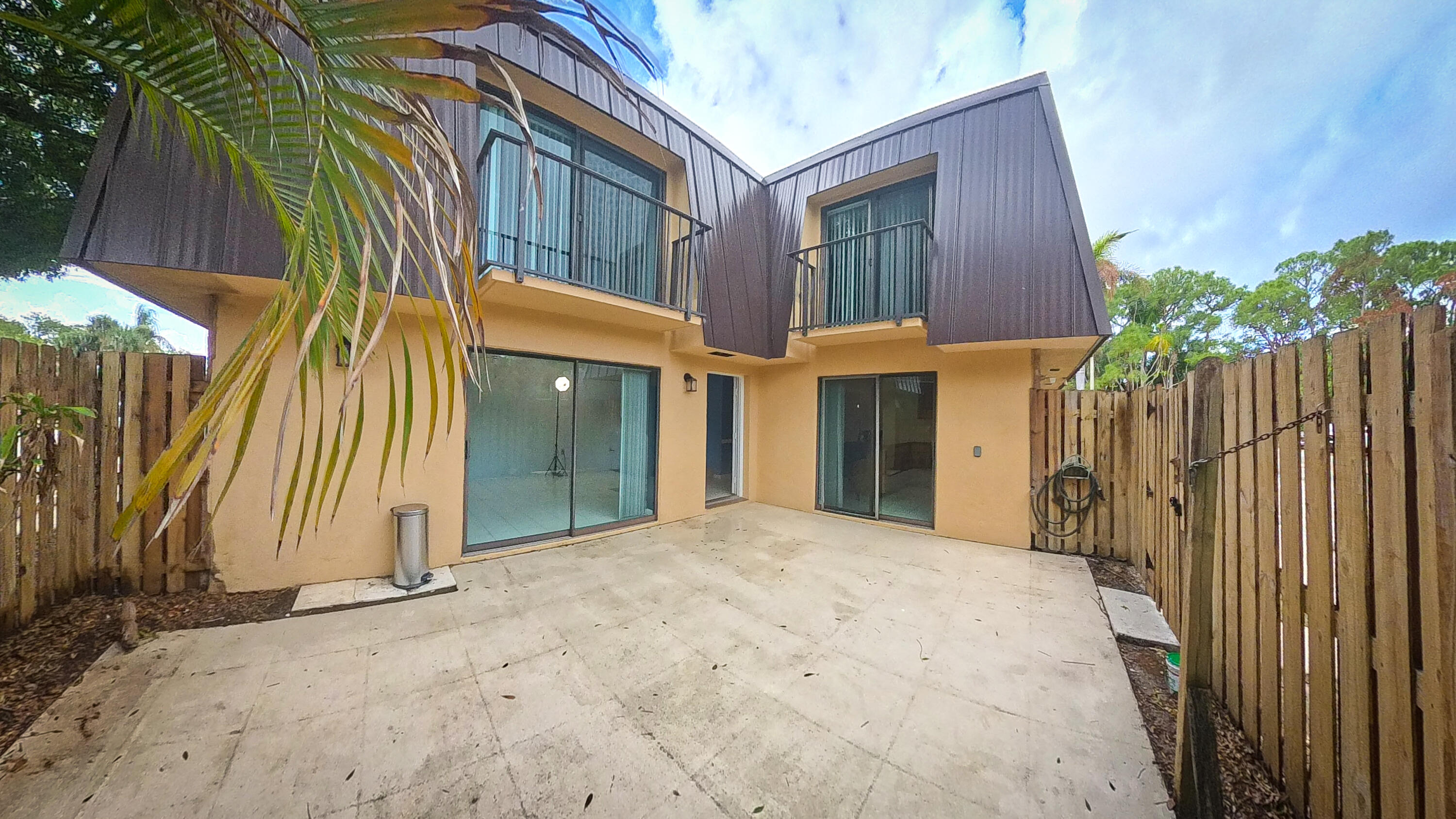 5646 SE Windsong Lane 415