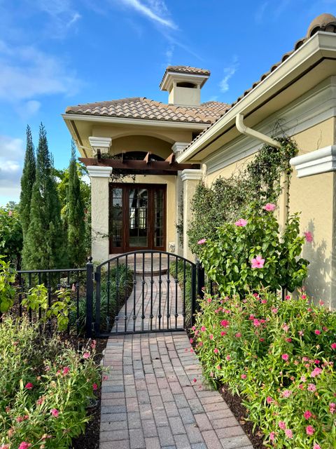 A home in Port St Lucie