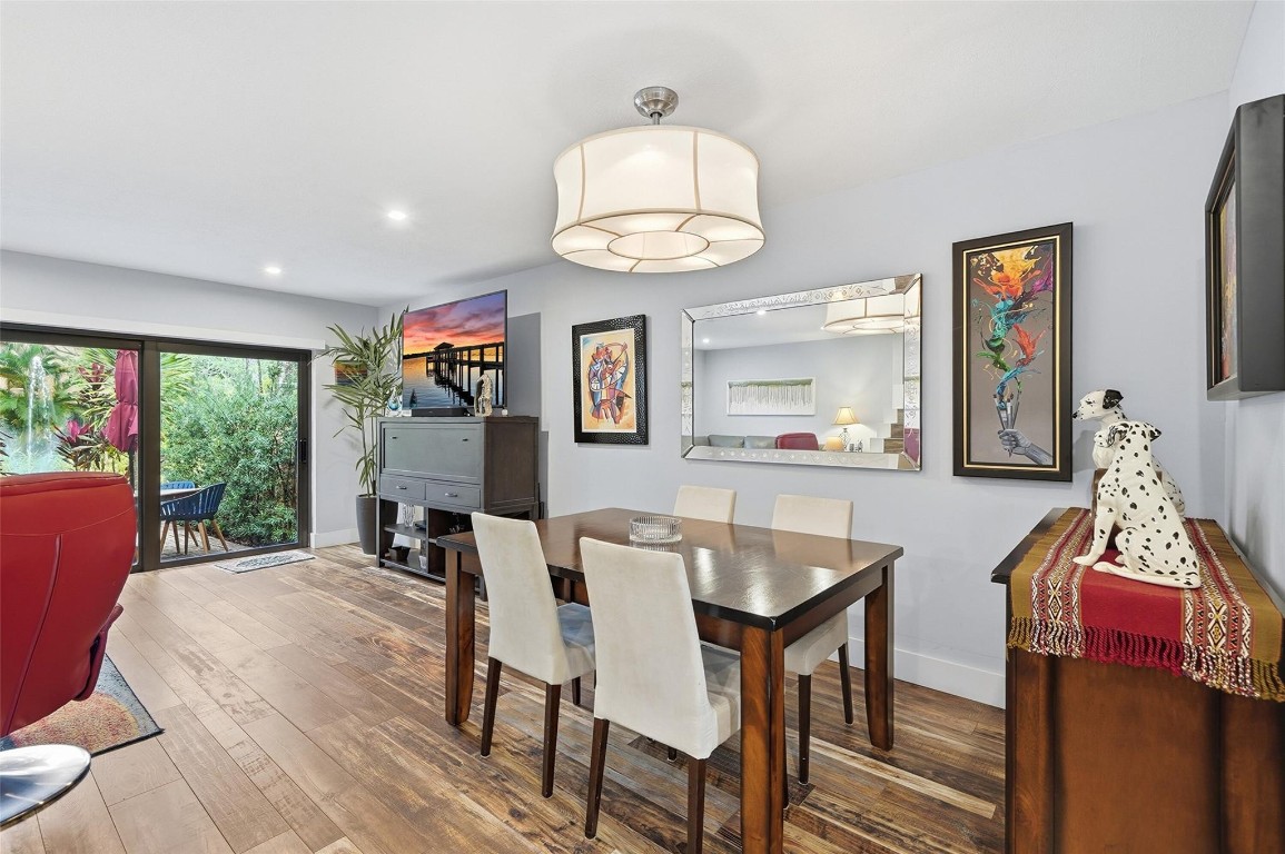 261 NE 16th Place 305