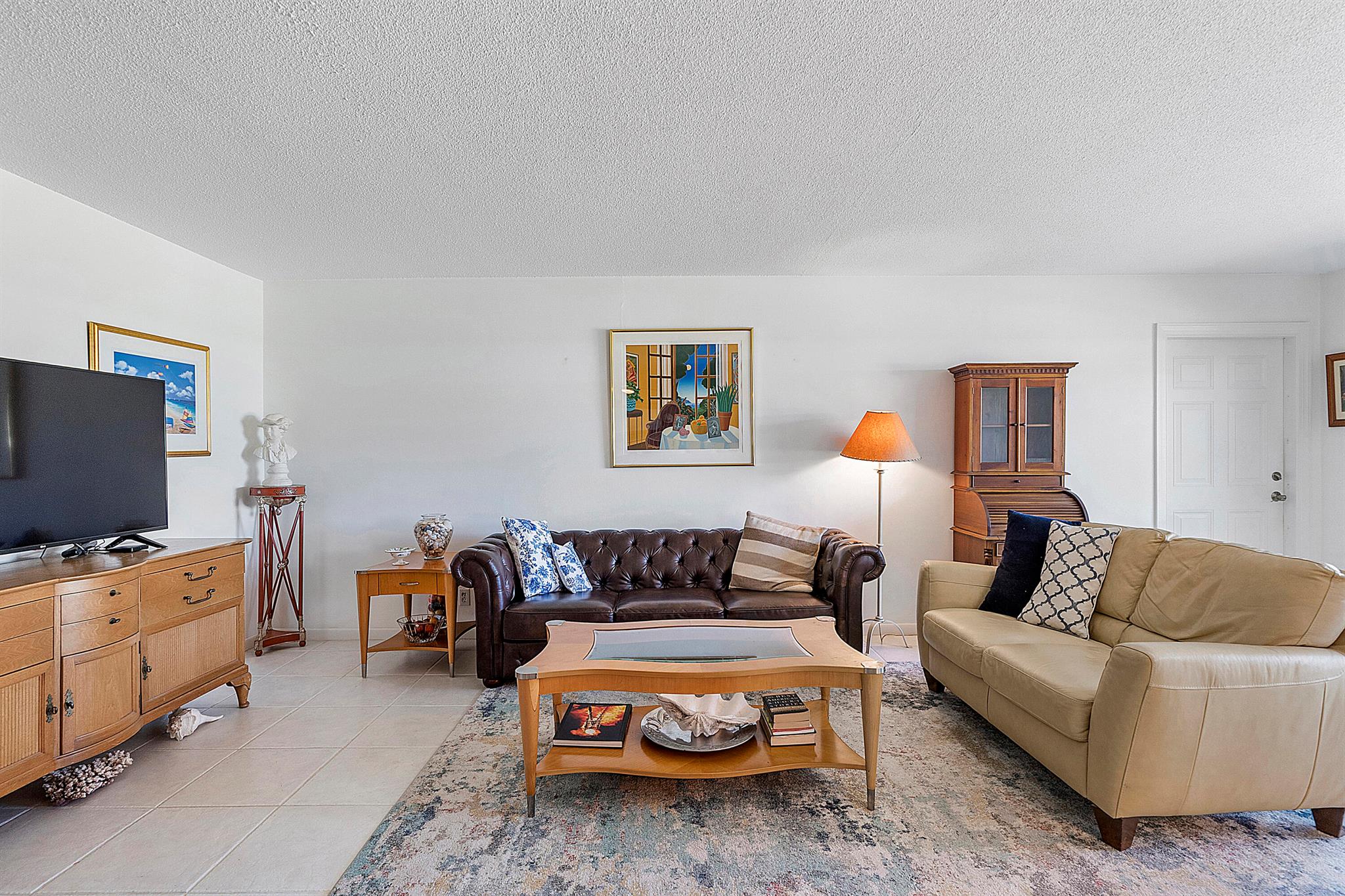 232 High Point Ct W C