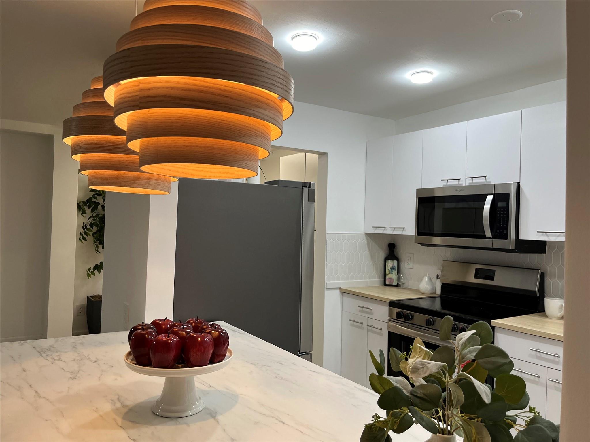 LONGWOOD HOUSE CONDOMINIU - Residential