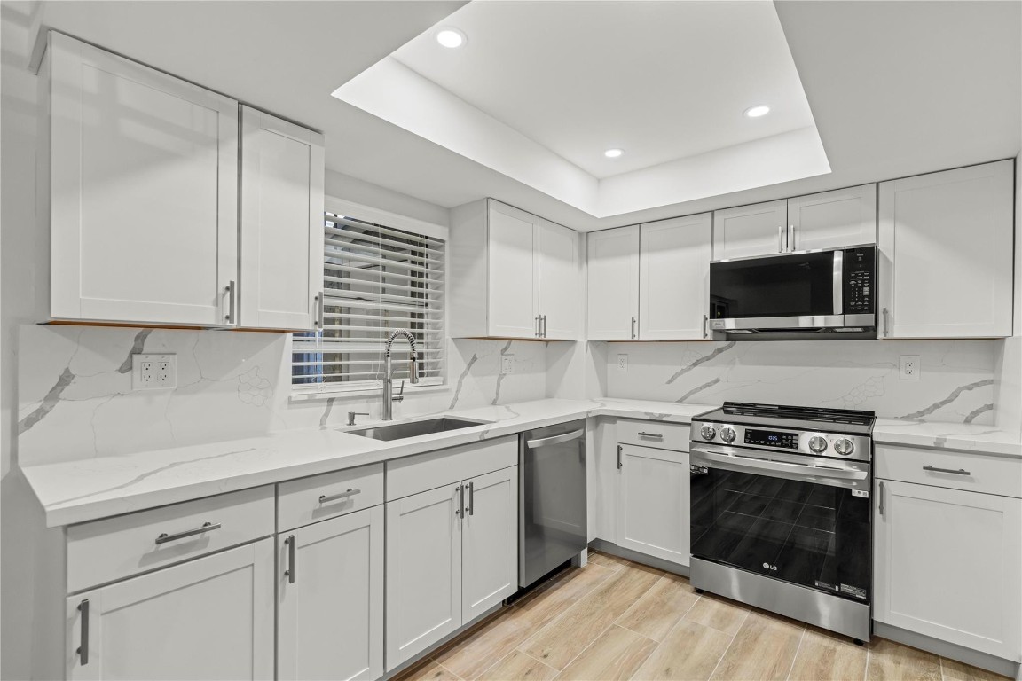 Flamingo Gardens - Residential