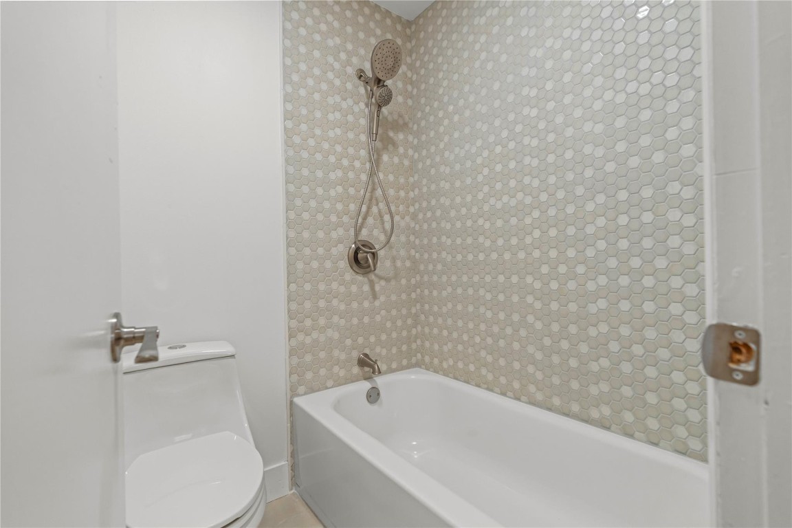 Flamingo Gardens - Residential