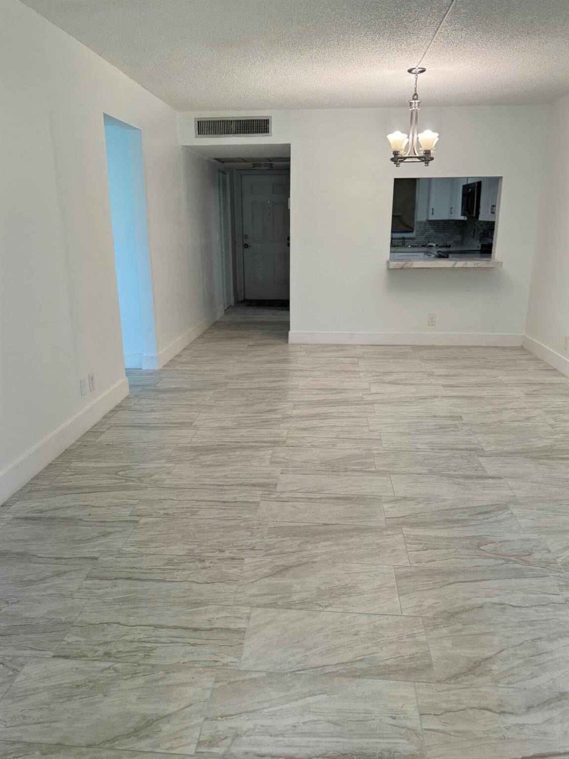 9411 Evergreen Place 102