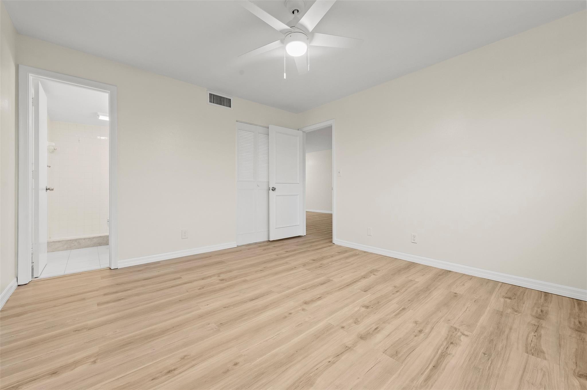 HARBOUR HALL INLET CLUB C - Residential