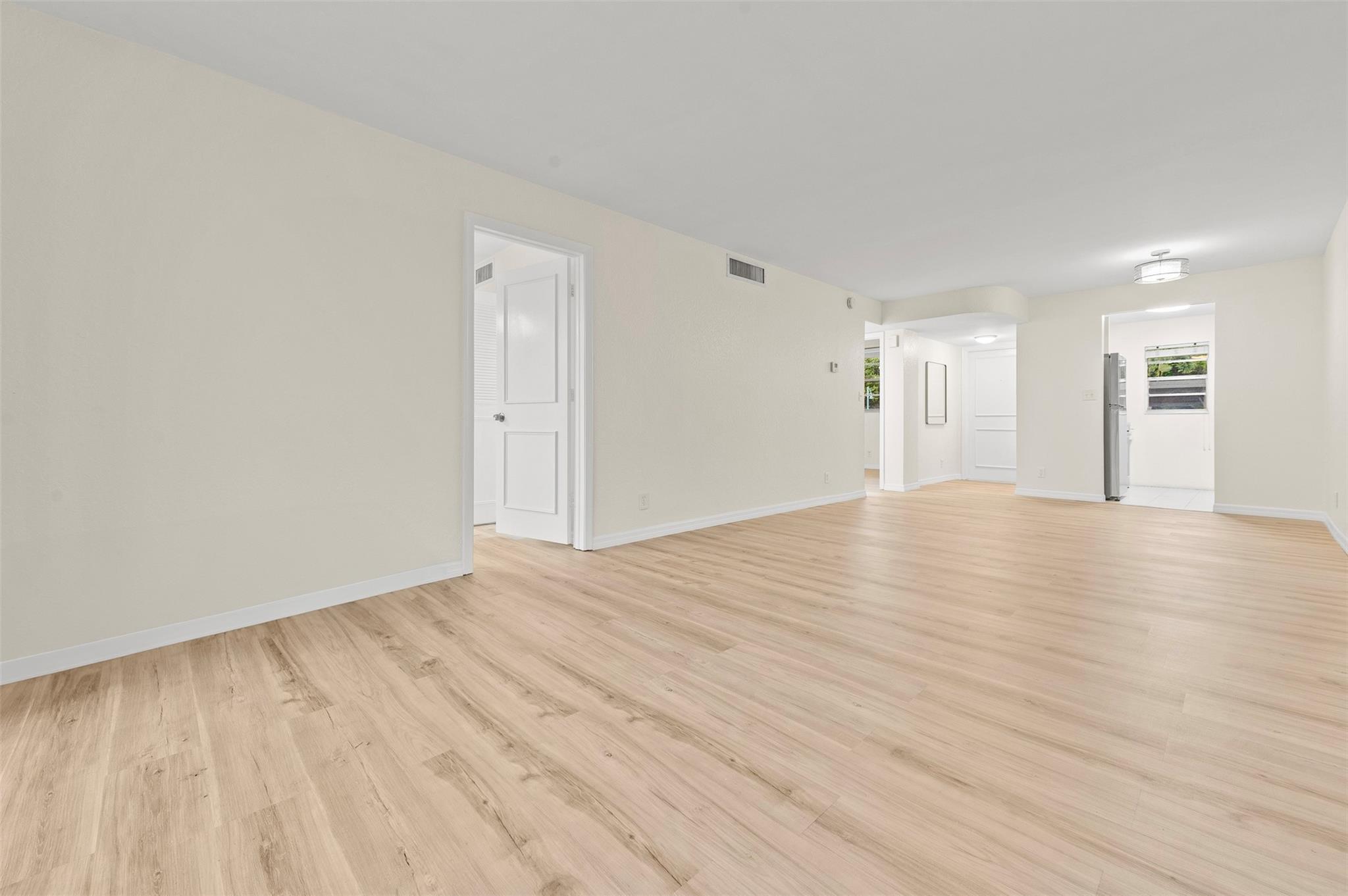 HARBOUR HALL INLET CLUB C - Residential