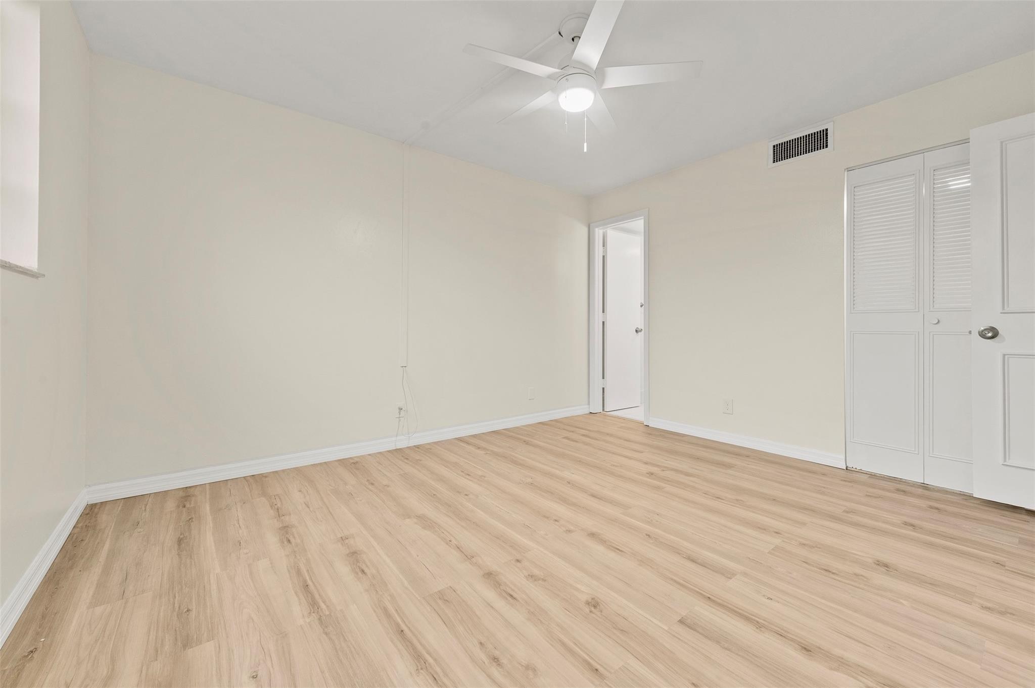 HARBOUR HALL INLET CLUB C - Residential