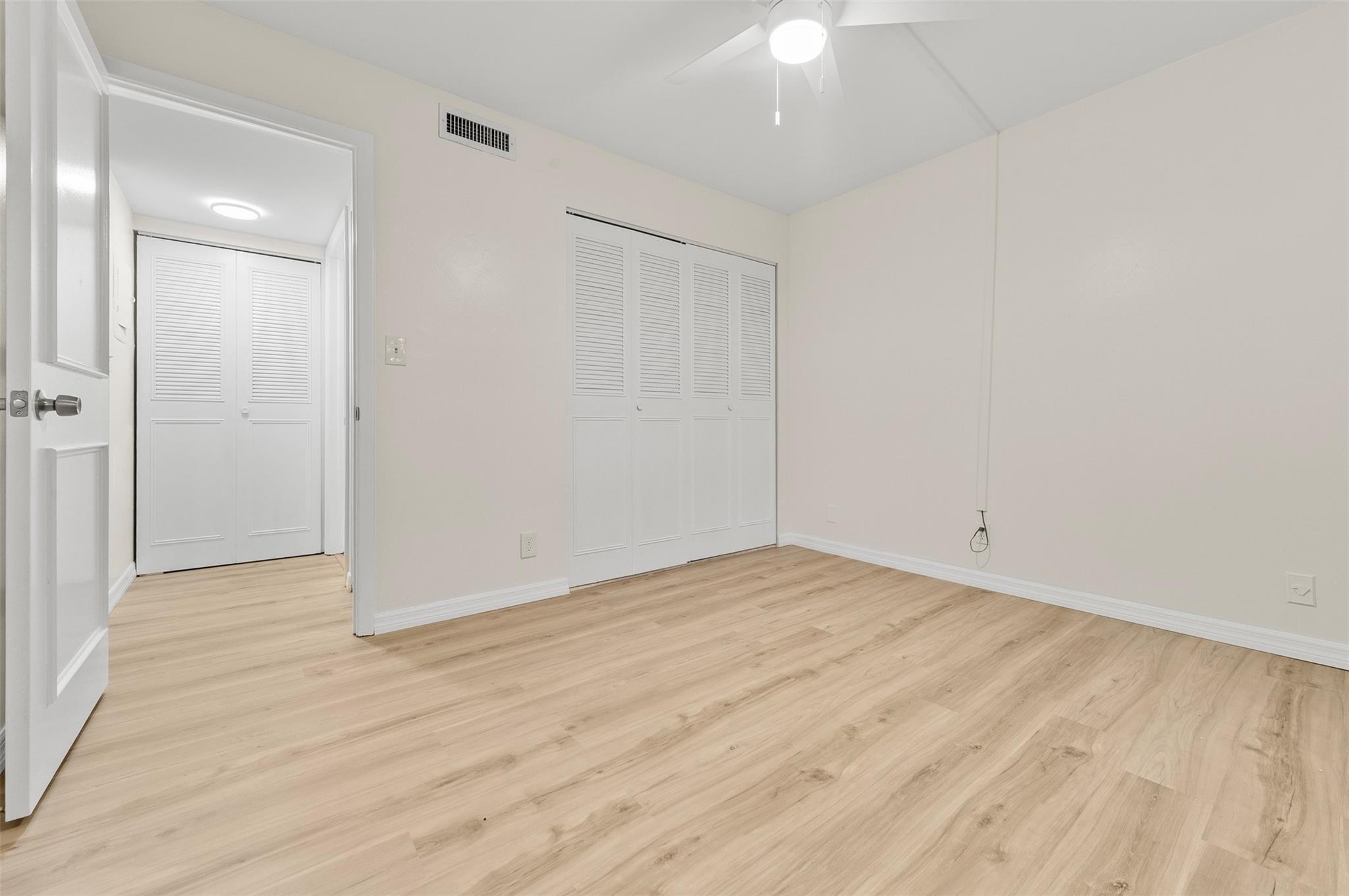 HARBOUR HALL INLET CLUB C - Residential