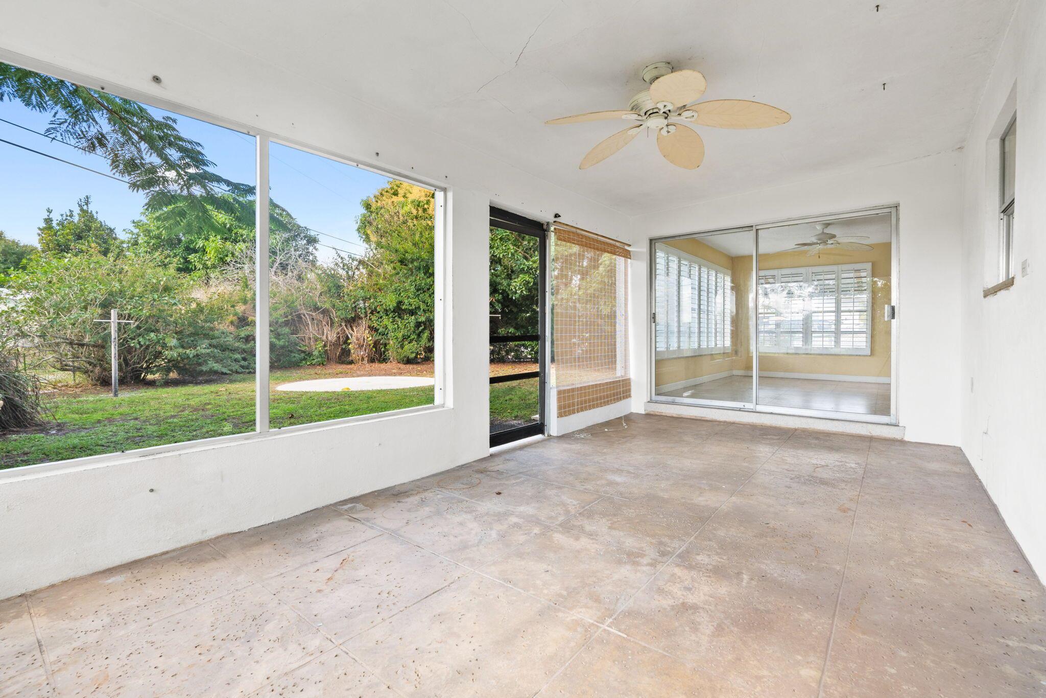 RIVER PARK UNIT 1 - Residential