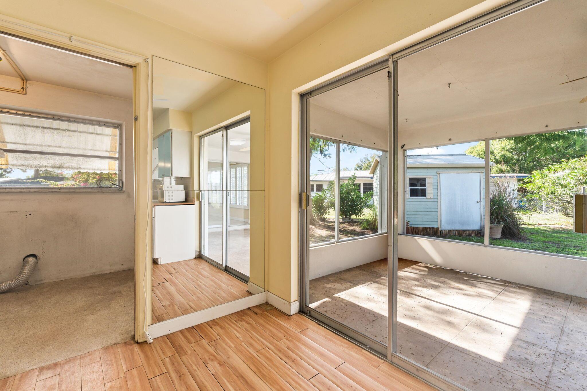 RIVER PARK UNIT 1 - Residential