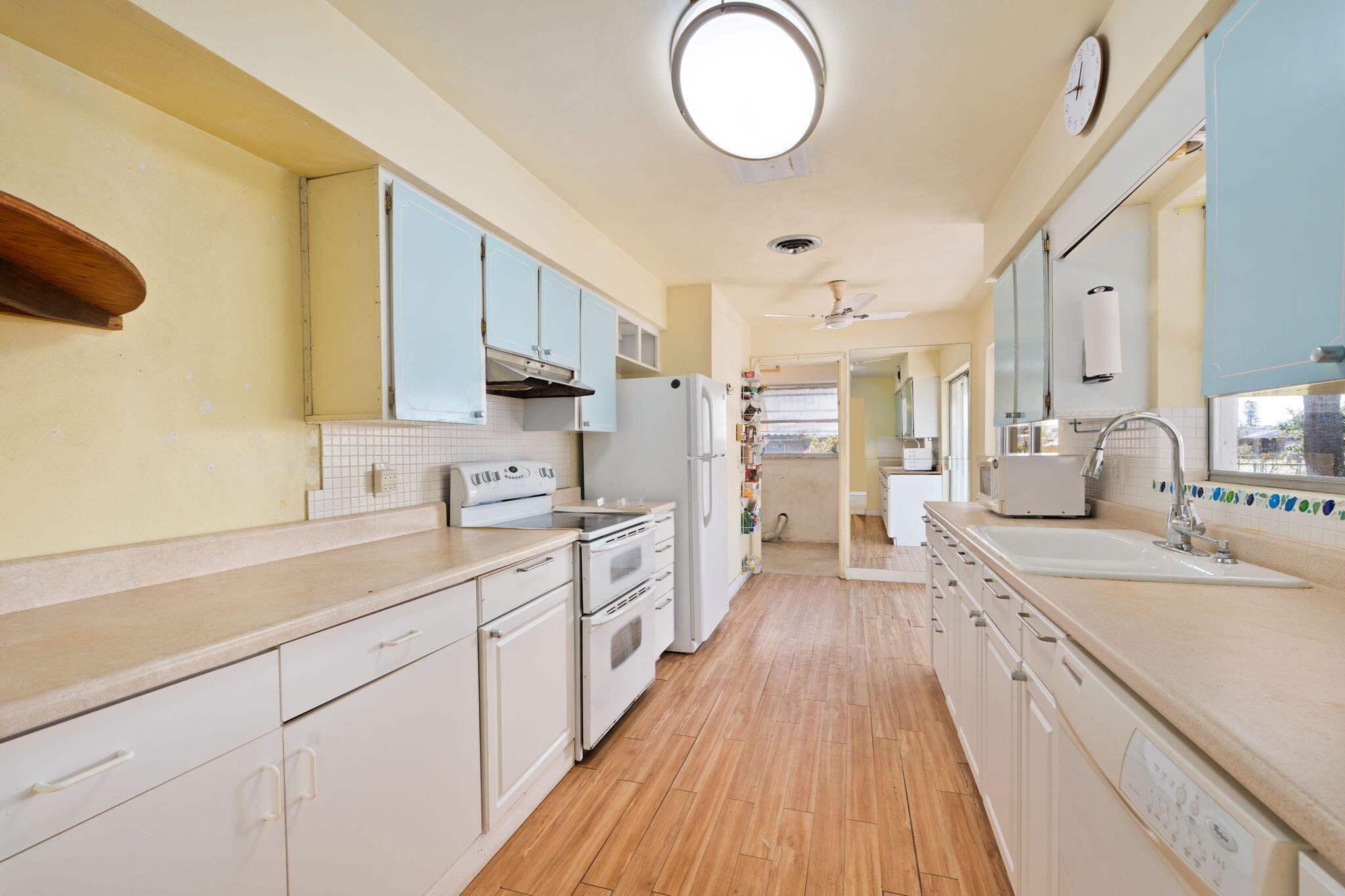 RIVER PARK UNIT 1 - Residential